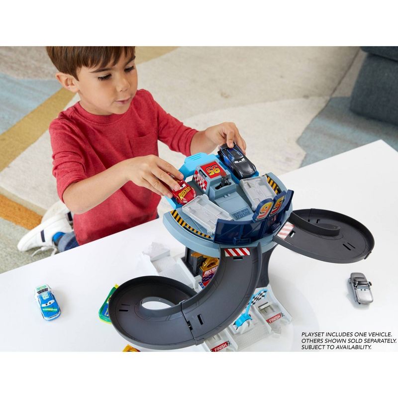 Disney Pixar Cars Rust-eze Racing Tower Playset