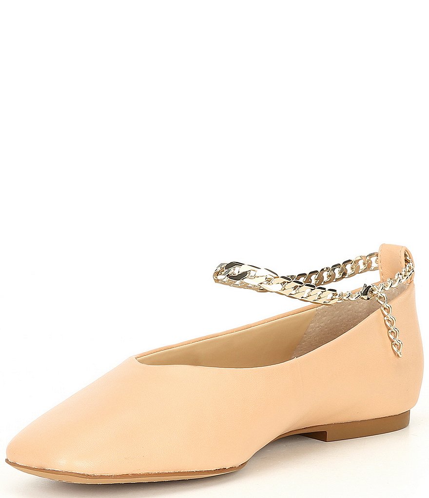 Vince Camuto Latenla Chain Detail Leather Flats