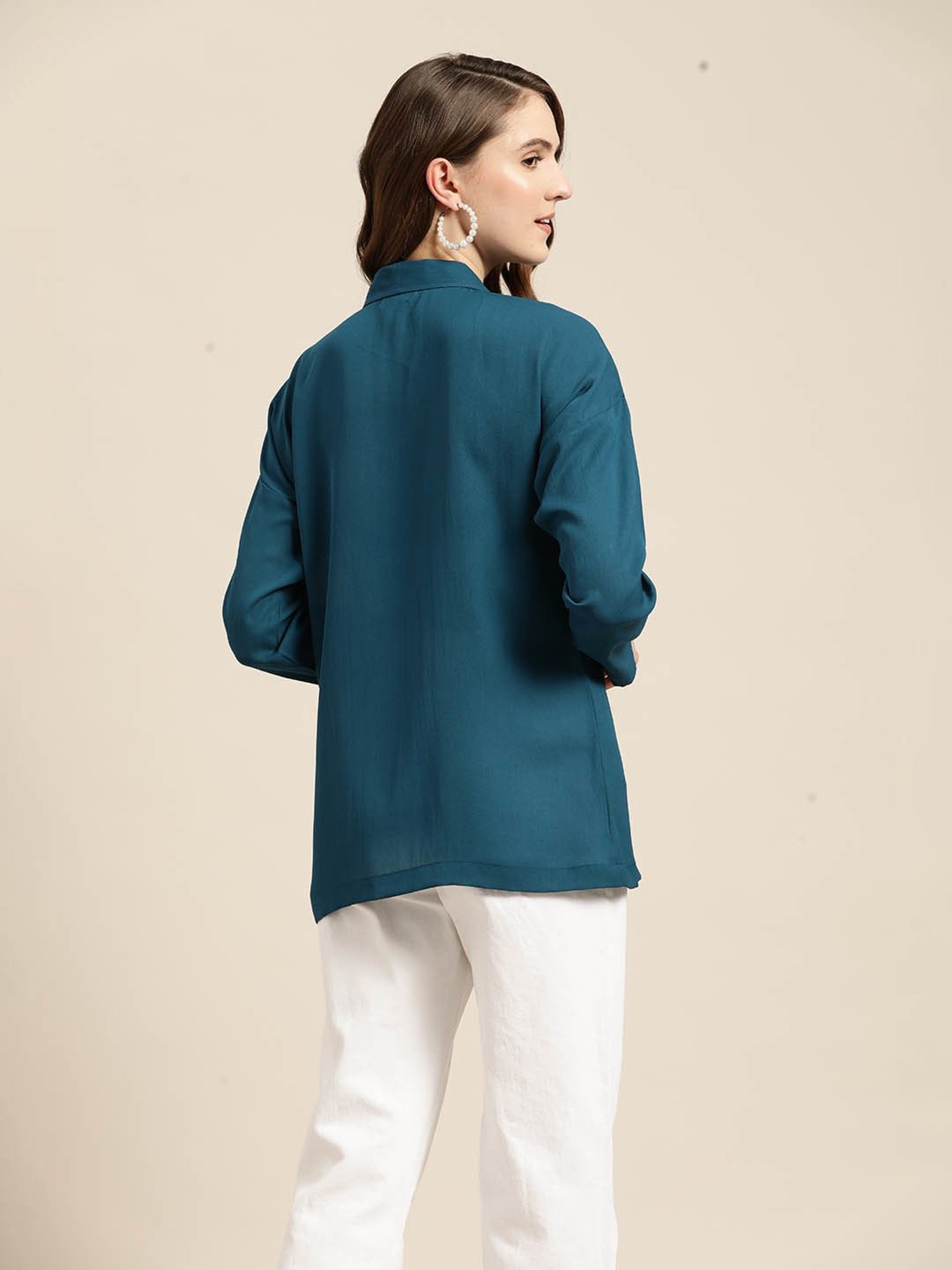Qurvii Teal Regular Fit Top