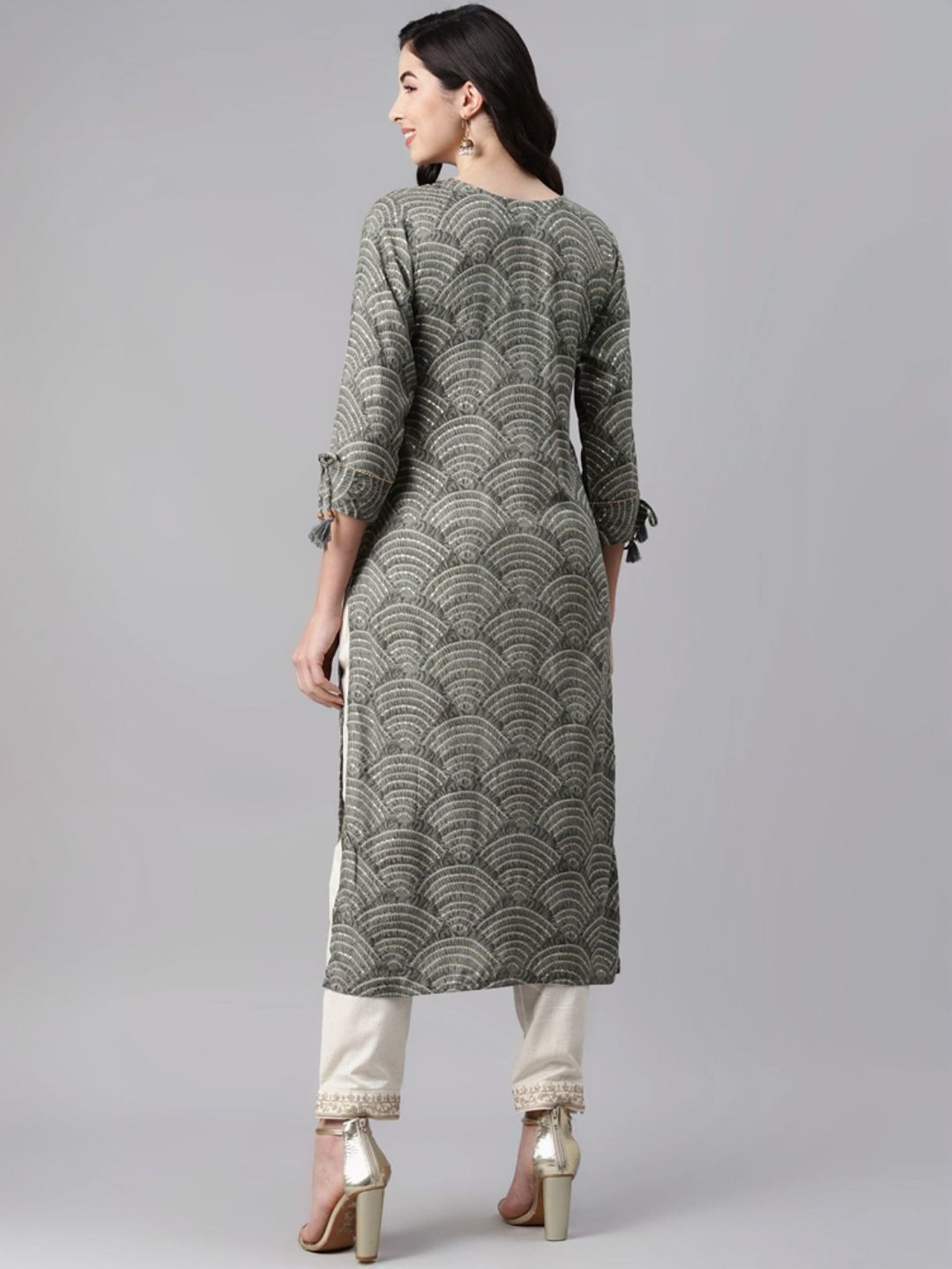Aarika Grey Cotton Printed Straight Kurta