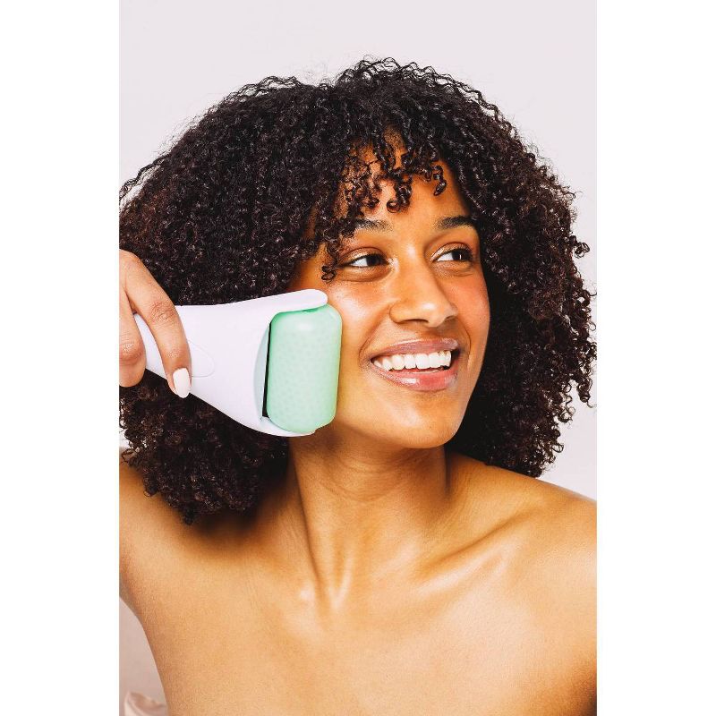 Zoe Ayla Professional Ice Roller - 1ct