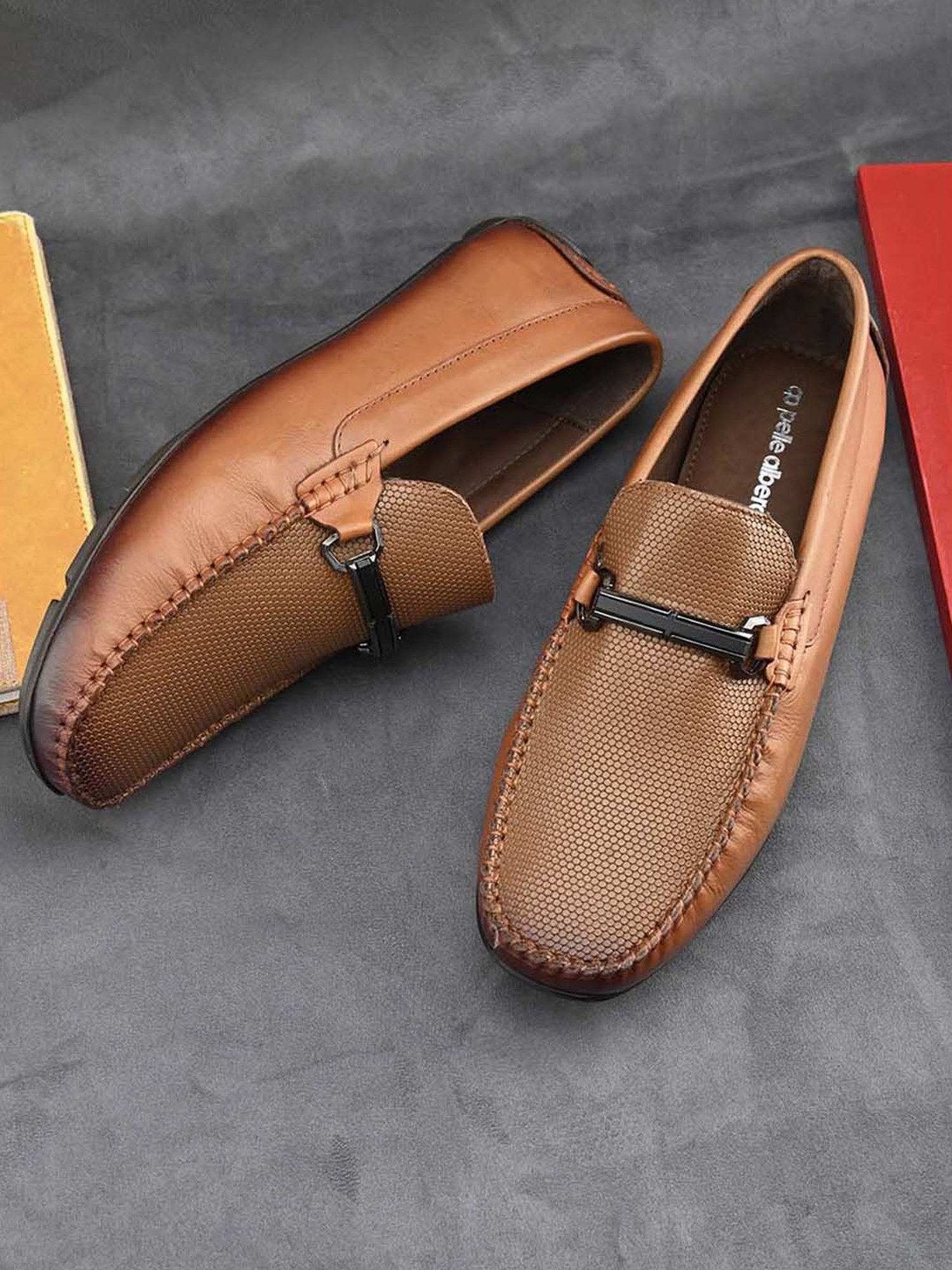 Pelle Albero Men's Tan Casual Loafers