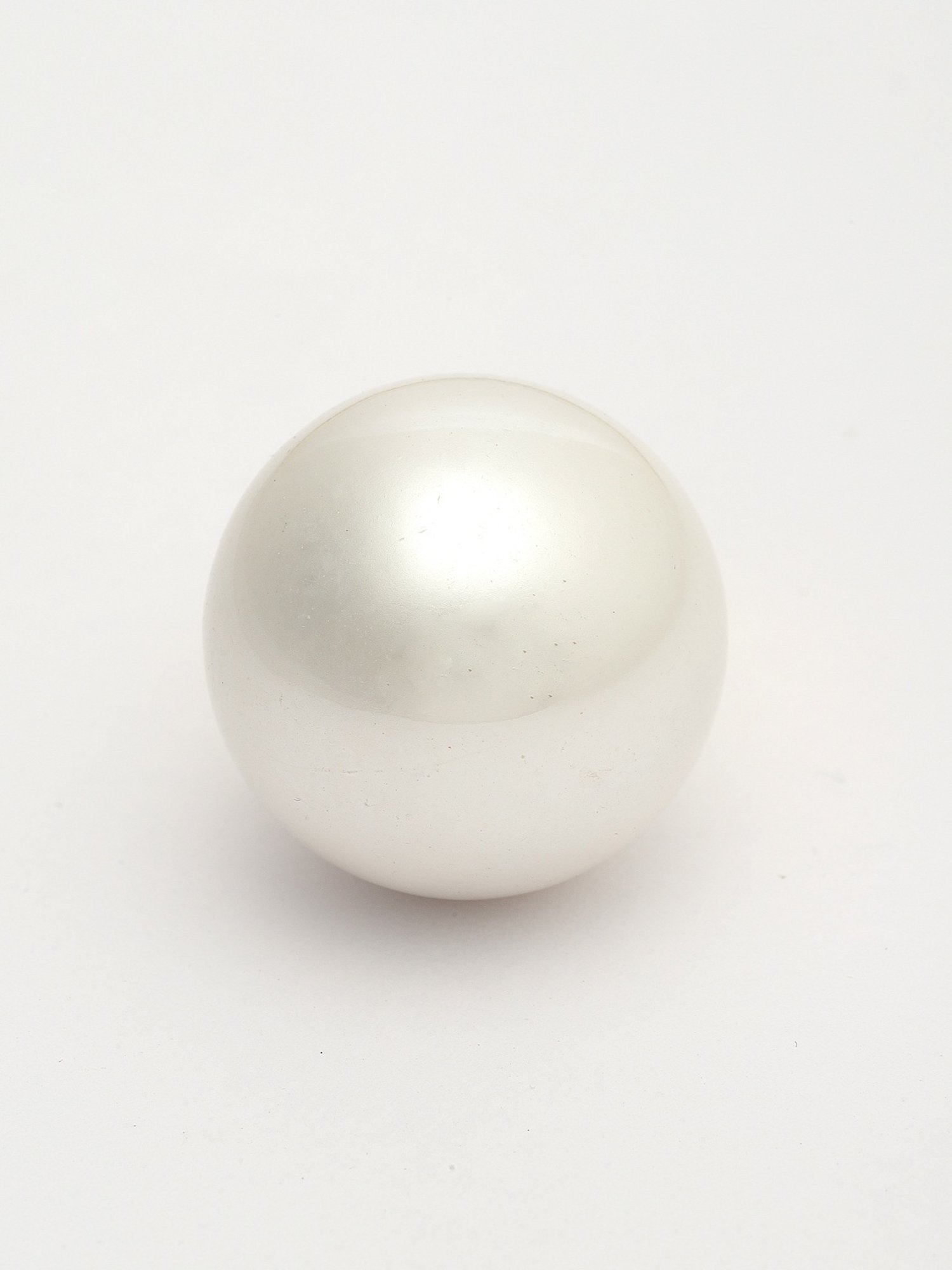 Moedbuille Handcrafted Pearl Studded Finger Ring