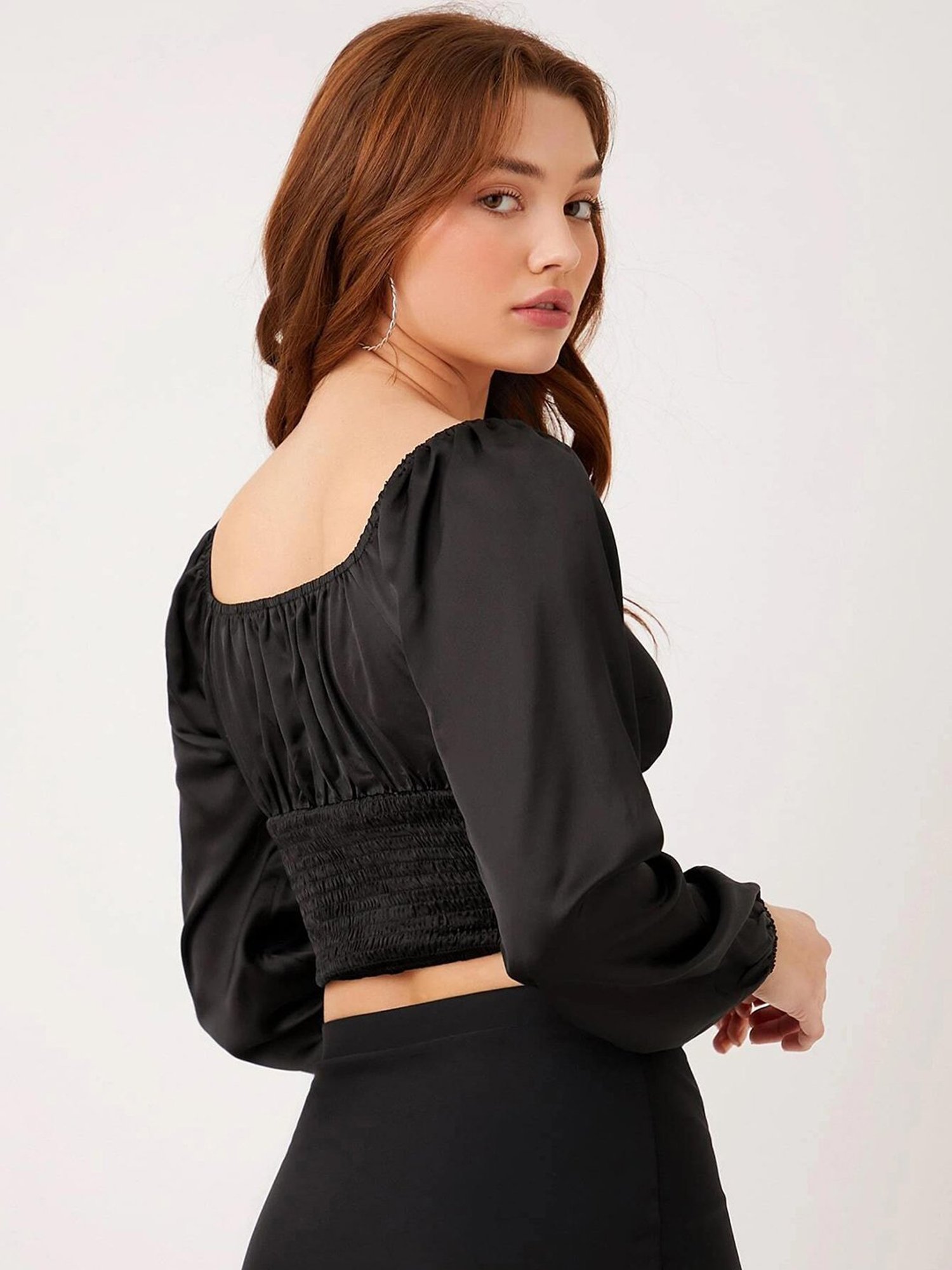 Kotty Black Slim Fit Crop Top