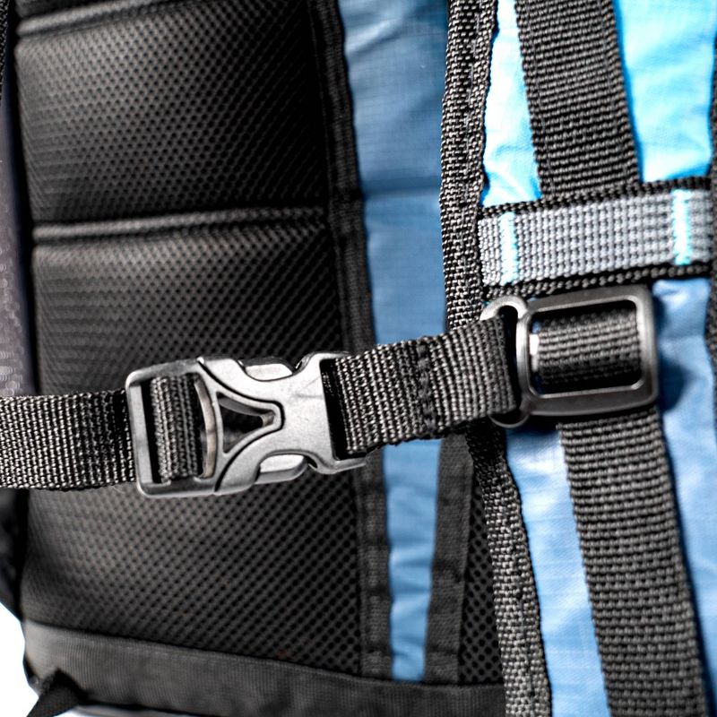 Arctic Zone Titan Guide 40qt Backpack Cooler - Blue