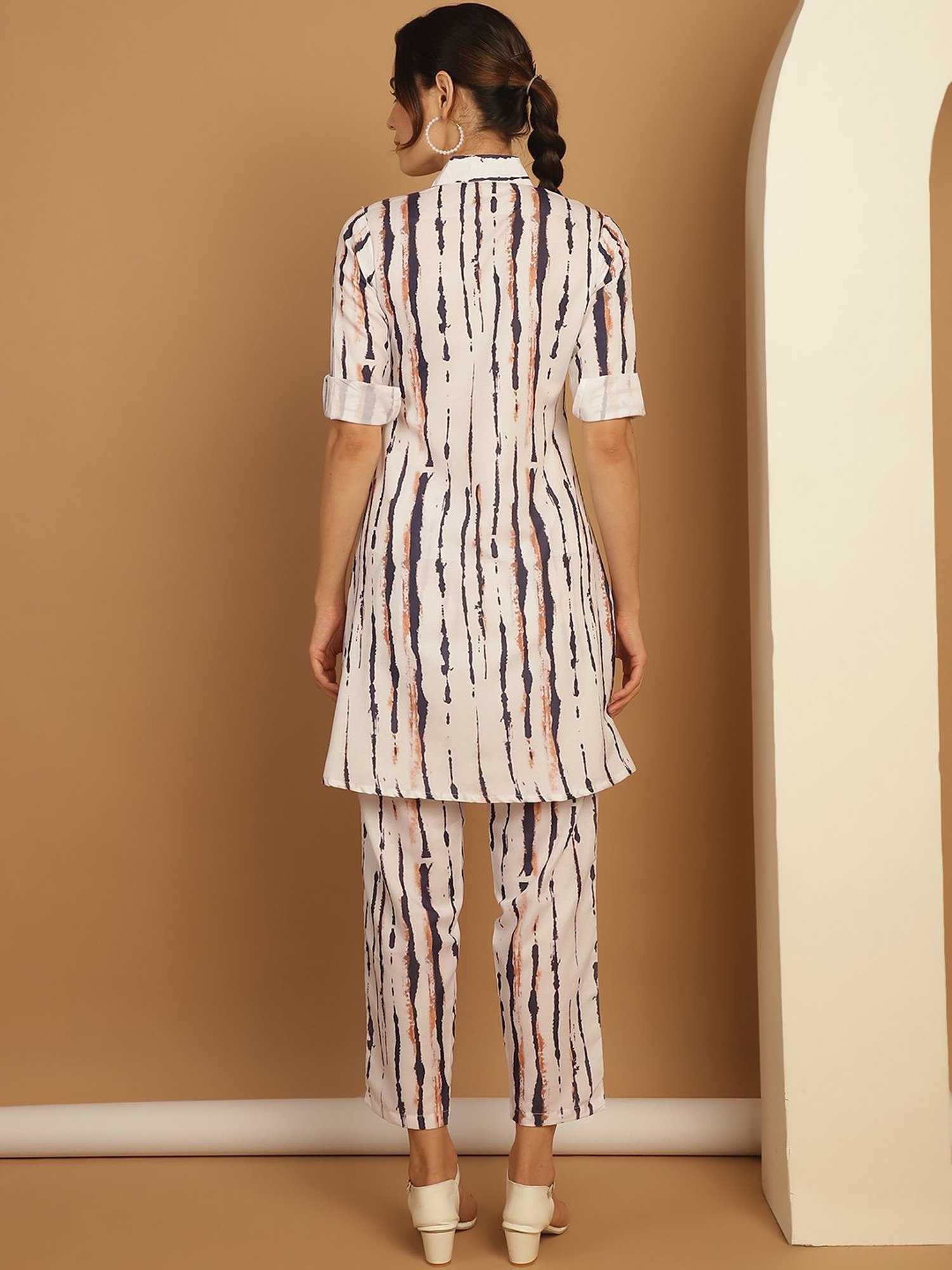 Indian Needle White Kurta Pant Set