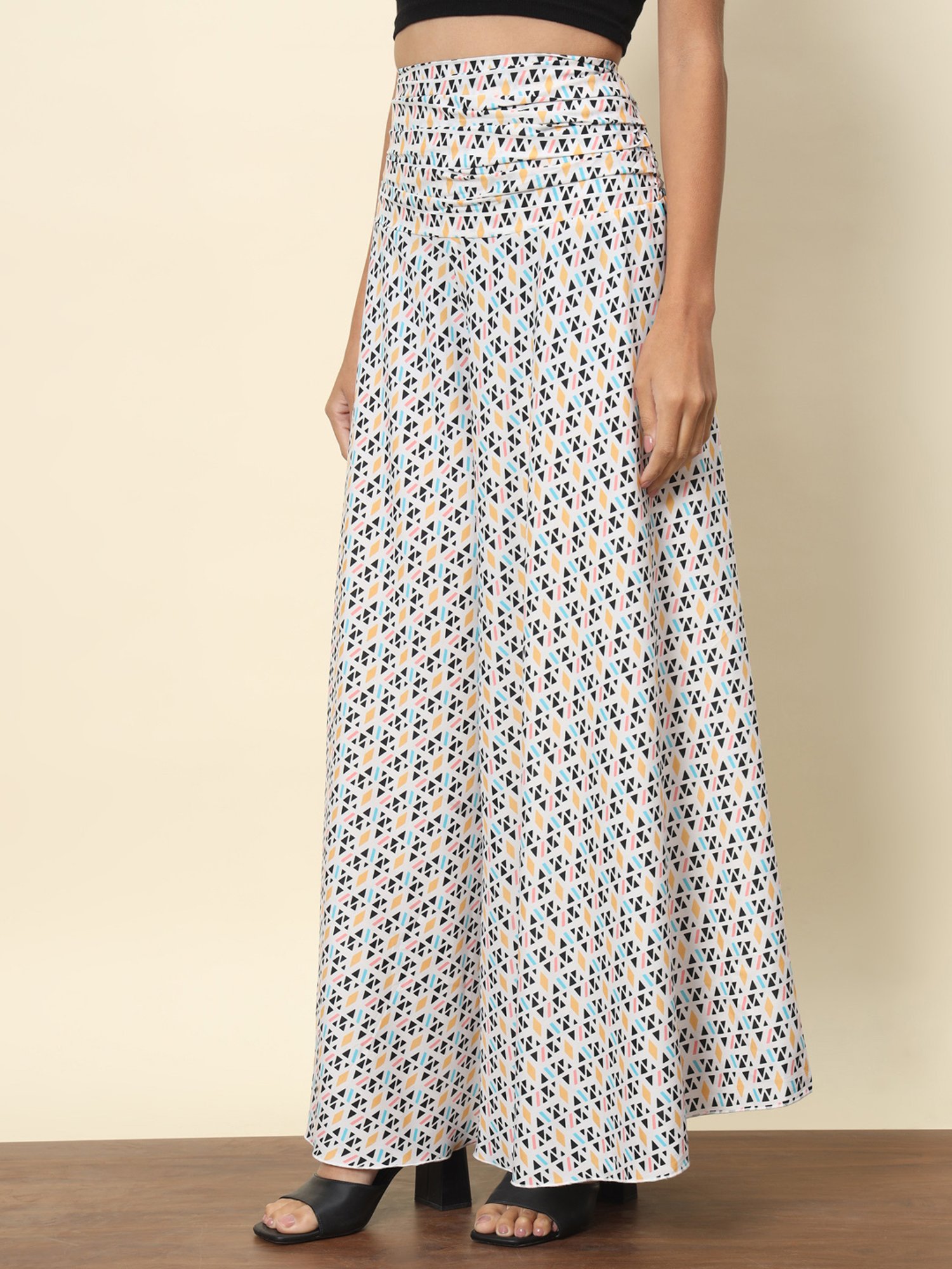 Trend Arrest White & Black Printed High Rise Palazzos