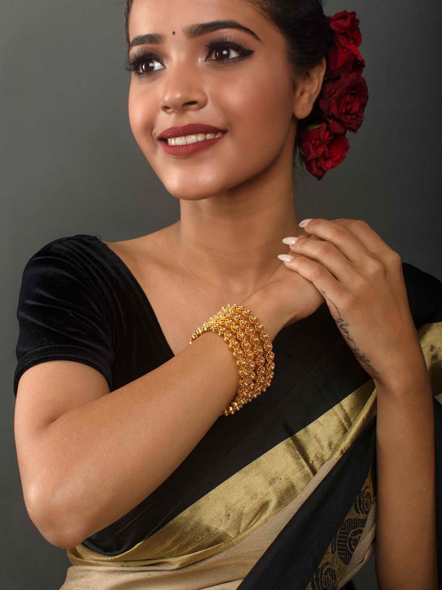 Fida Pearl Spherical Gold-Plated Bangles for Women - Set of 4