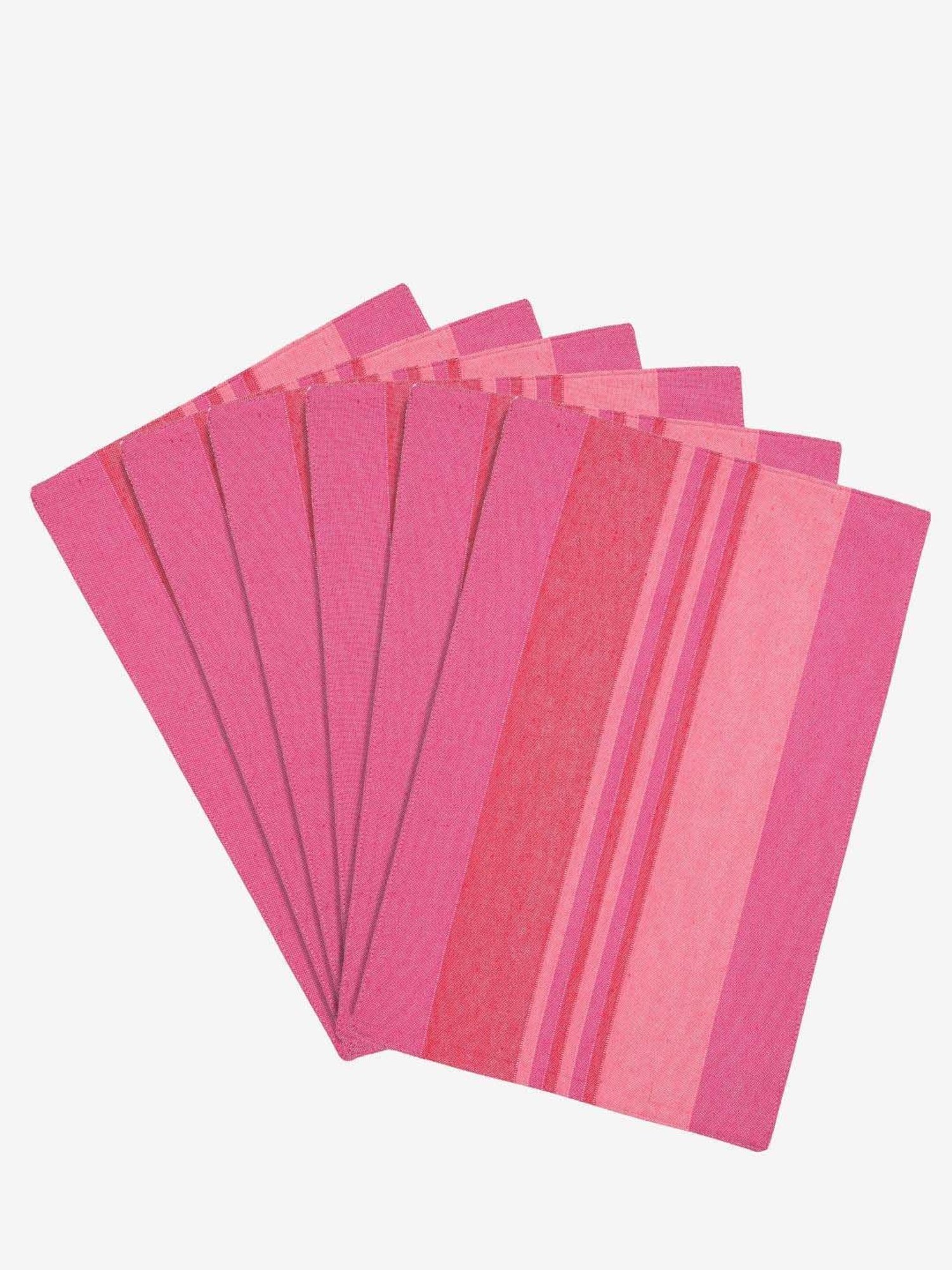 Table Runner with 4ct Placemats - Bullseye's Playground™