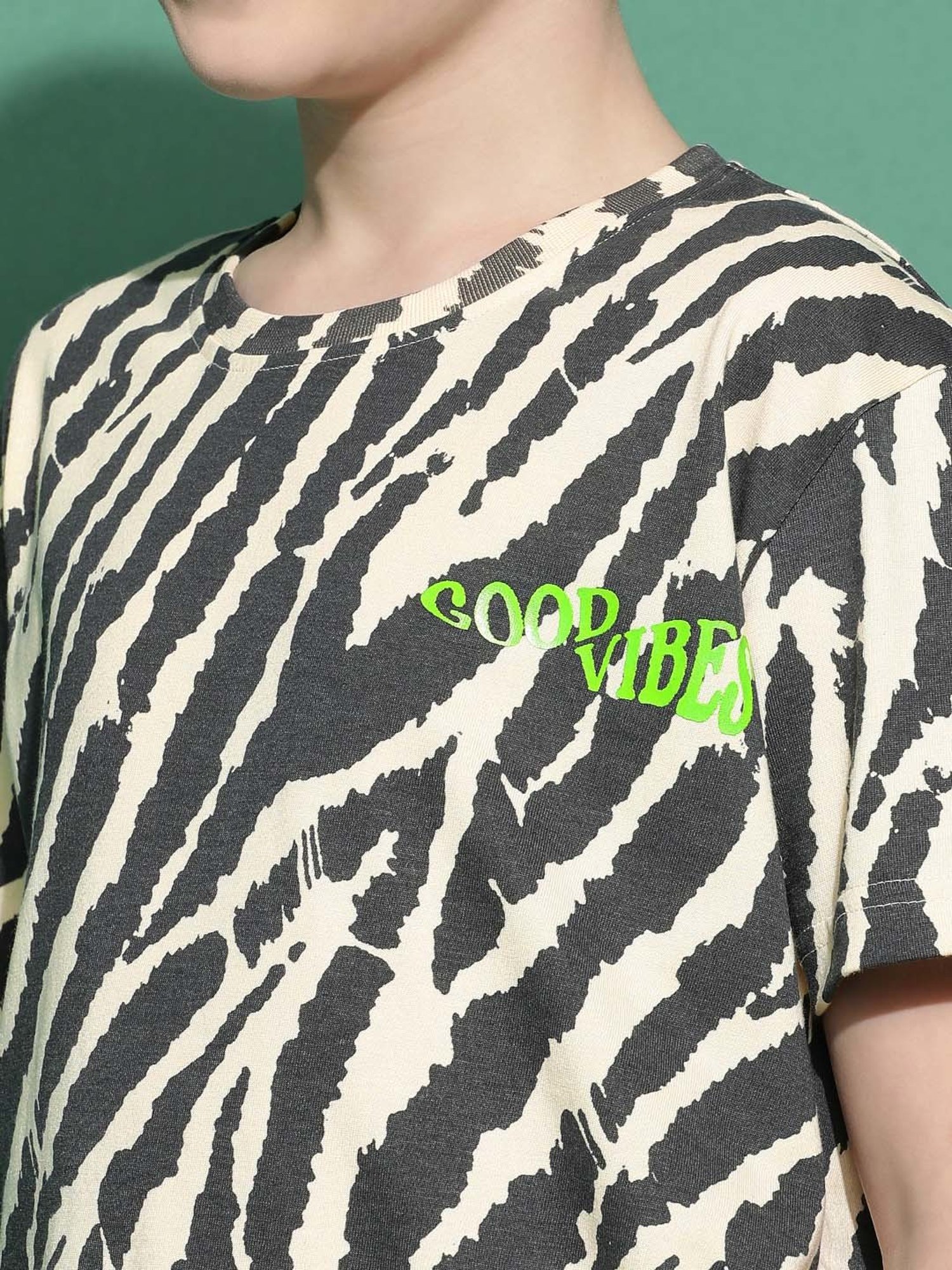 Lil Tomatoes Boys Charcoal Grey & Cream Printed T-Shirt Set