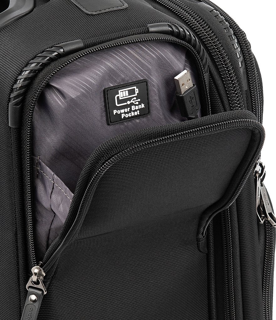 Travelpro Crew Versapack Global Carry-On Expandable Rollaboard