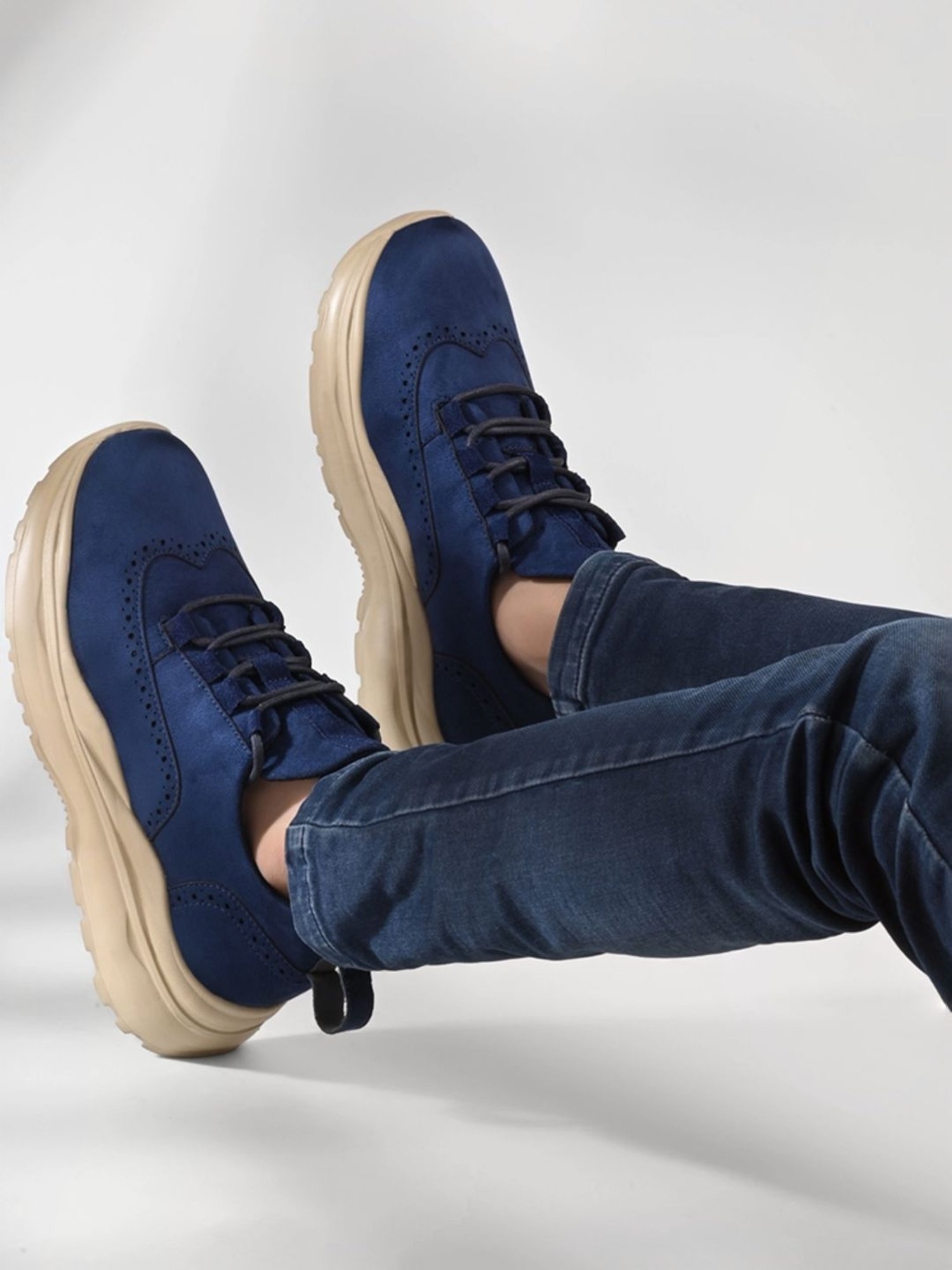 Hoversole Men's Gravity Navy Casual Sneakers