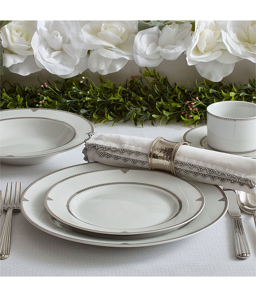 Mikasa Regent Bead 40-Piece Dinnerware Set