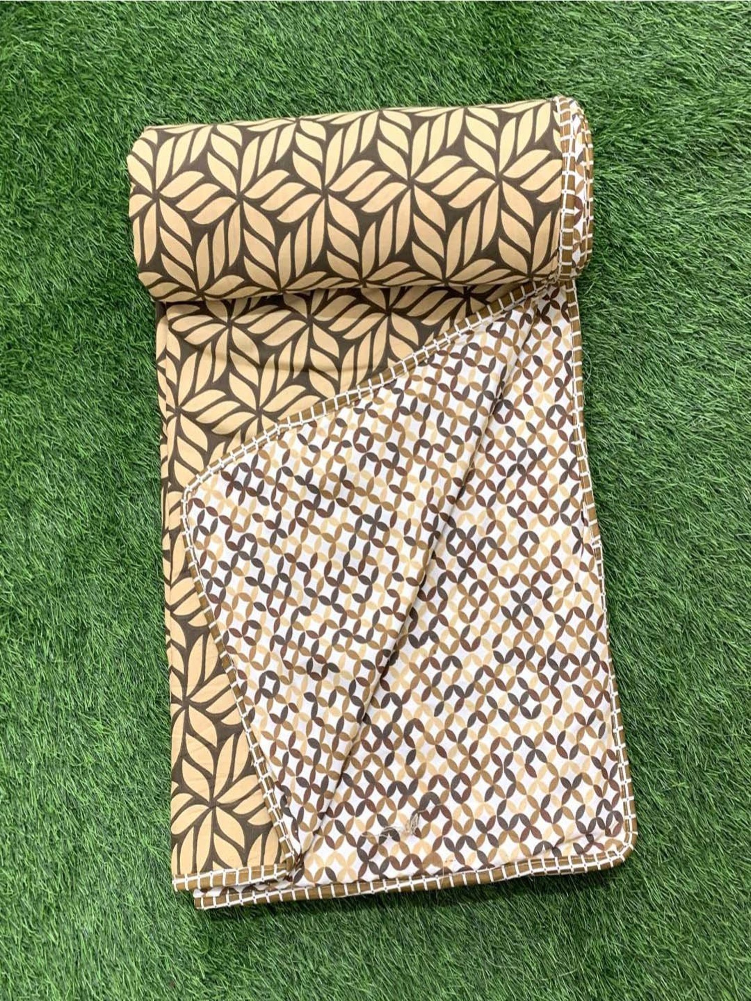 Bella Casa Finland Collection Cotton Yellow 150 GSM Double Reversible Dohar