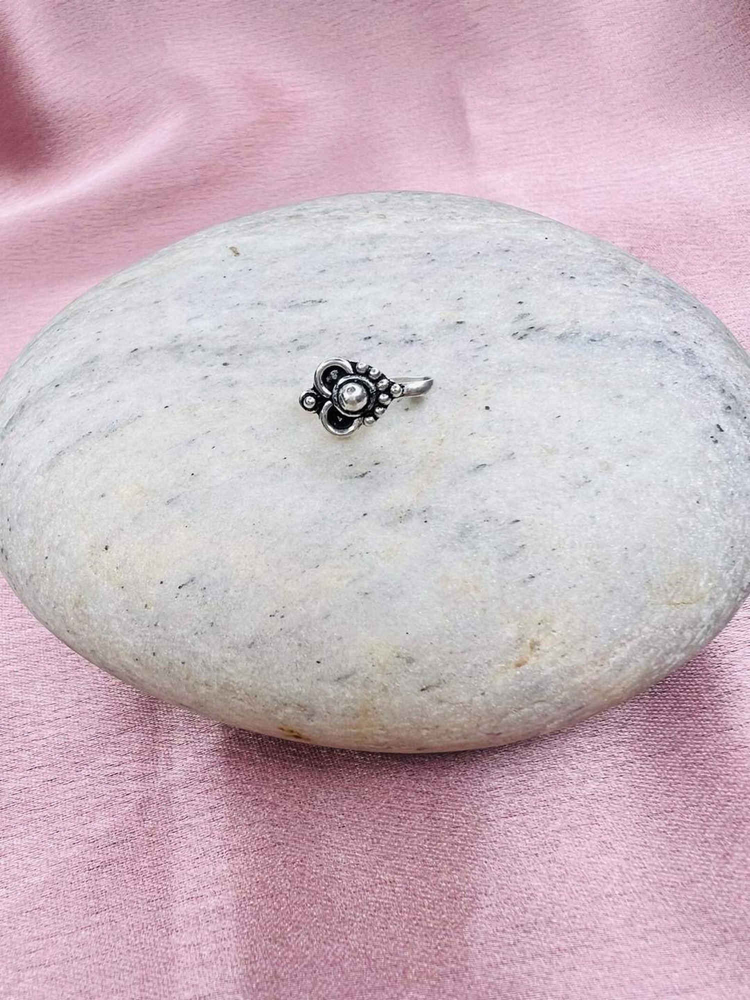 Zavya 92.5 Sterling Silver Floral Nosepin for Women