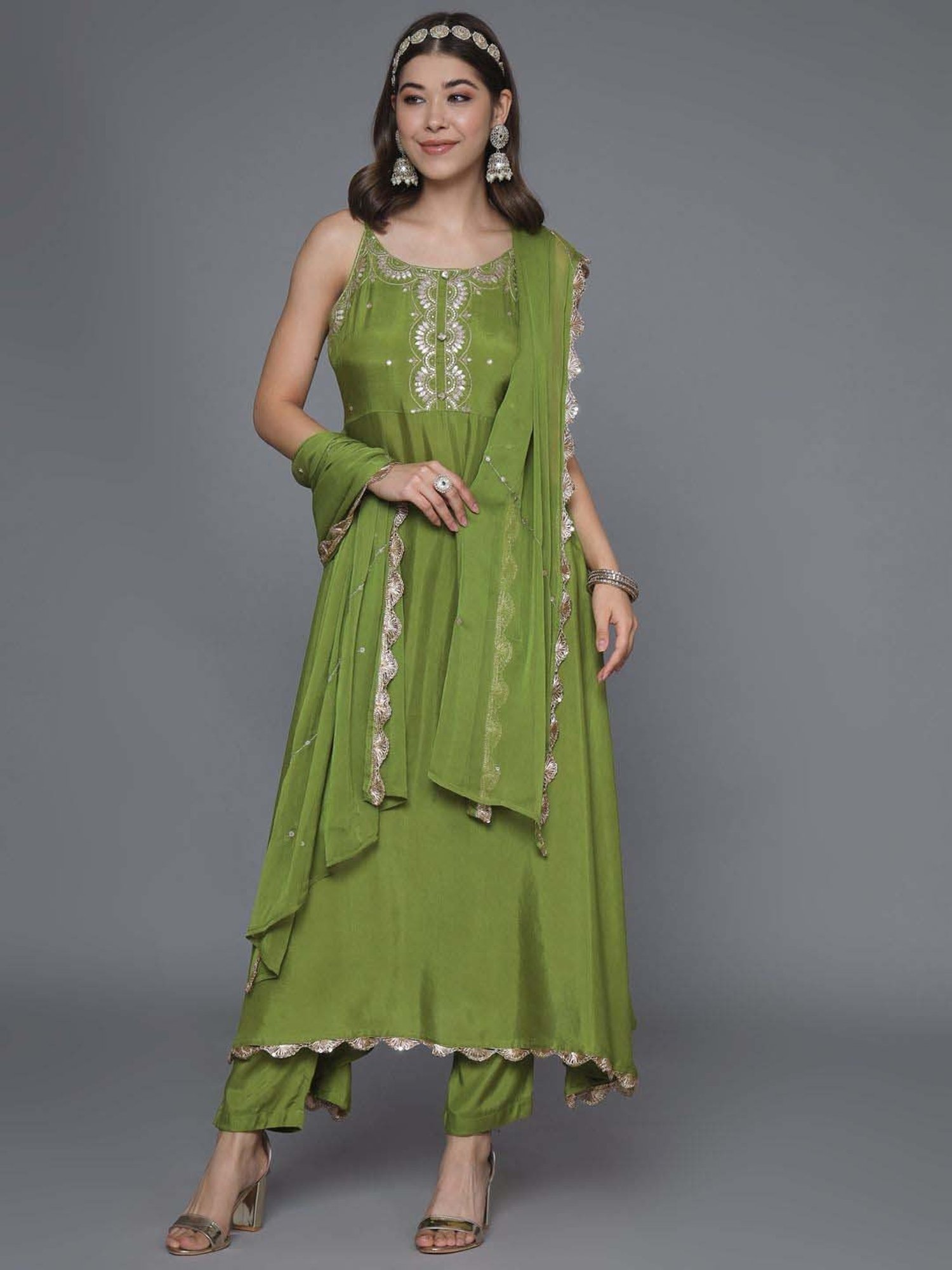 Heeposh Green Embellished Kurta Pant Set With Dupatta