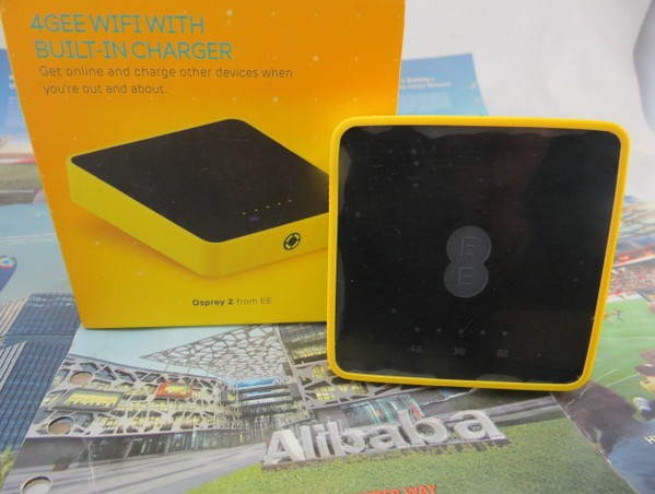 Unlocked EE Alcatel Y854 4G Mobile Broadband WiFi Black/Yellow