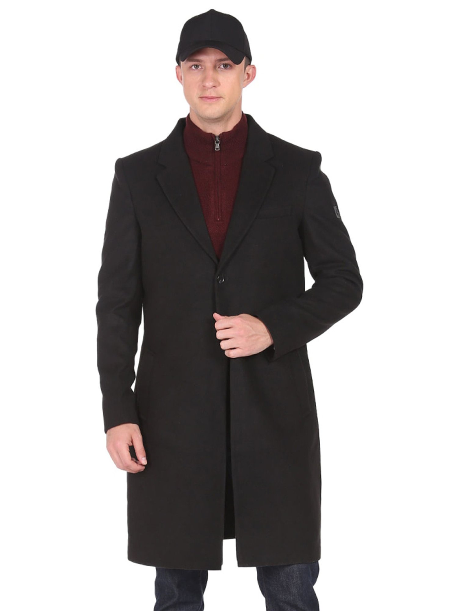 Arrow Sports Black Regular Fit Texture Waistcoat