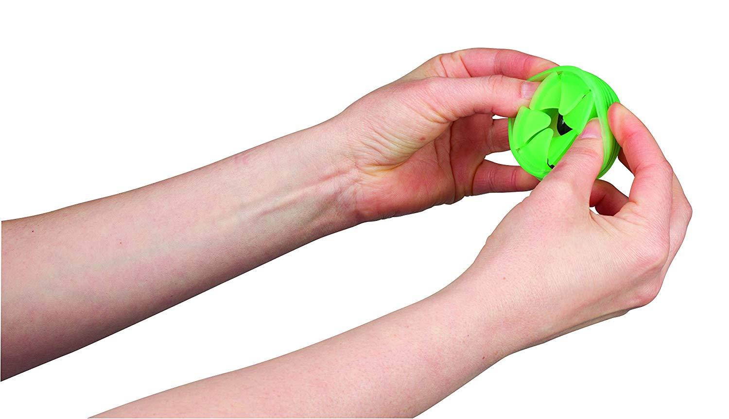 Digital Innovations The Nest &ndash; Tangle-Free Earphone / Earbud Case, Durable and Compact Storage System, Green (4100900)