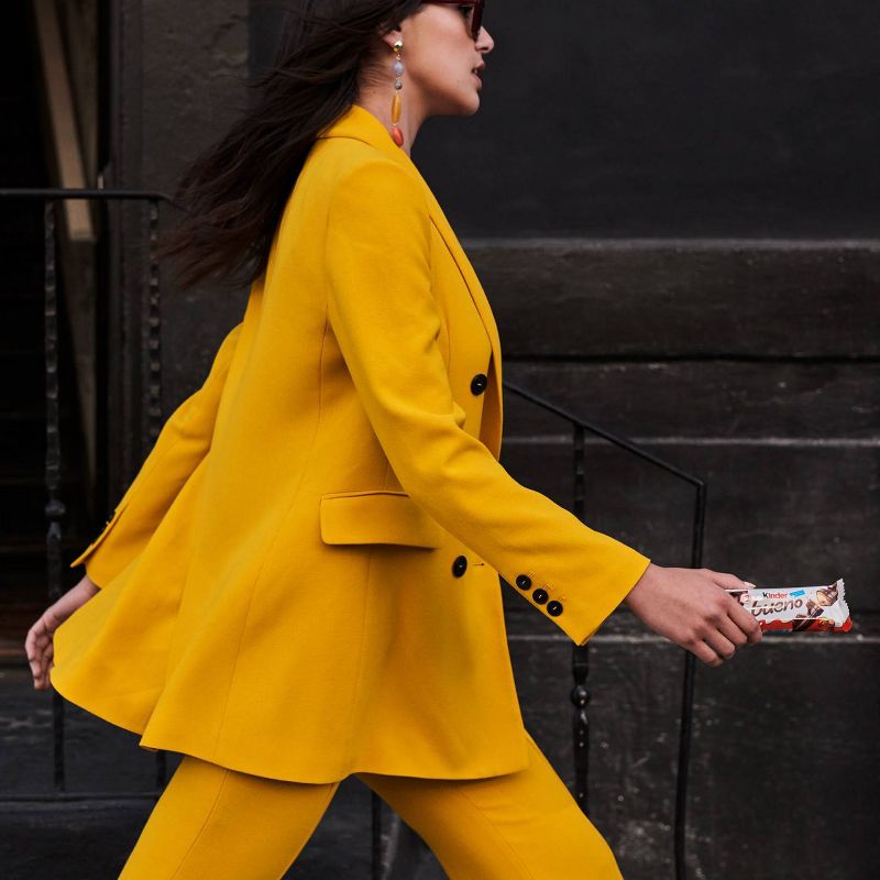 Kinder Bueno Hazelnut Chocolate Candy - 1.5oz