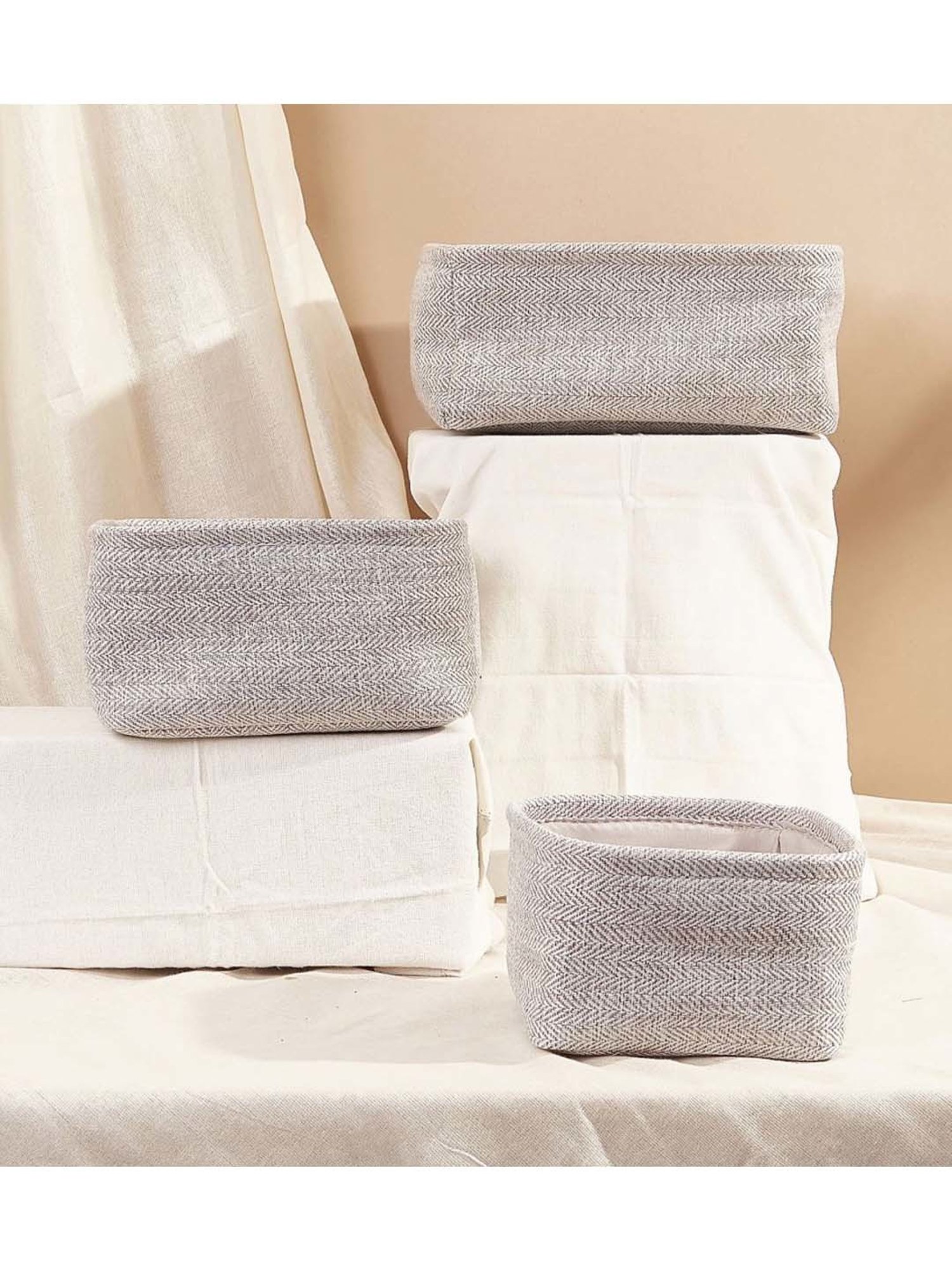 Mason Home White Blend Basket (Set of 3)