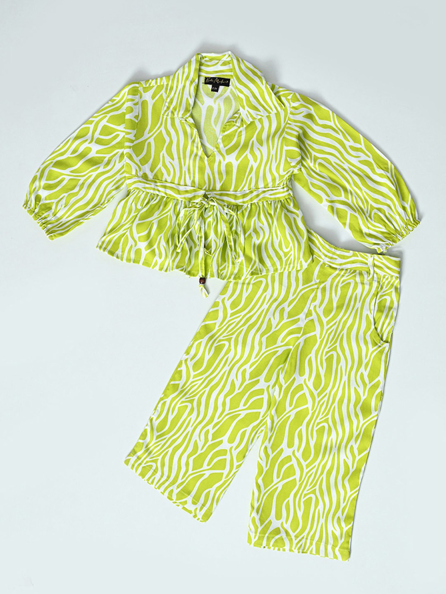 Bella Moda Girls Green & White Printed Full Sleeves Top with Trousers