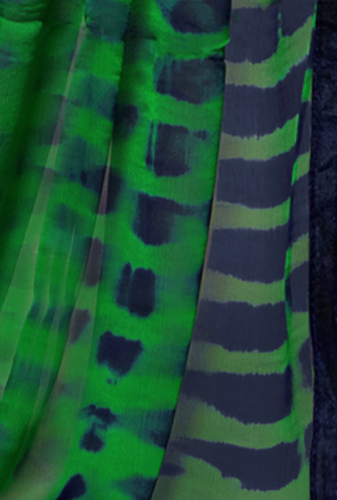 Saree Mall Off White & Green Printed Cotton Dress Material