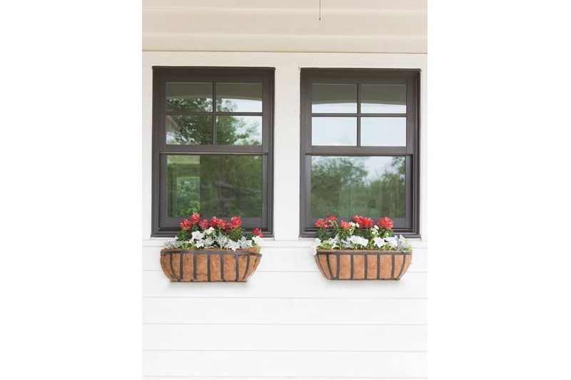 AquaSavTM Oxford Window and Deck Planter, 24" - PRIDE GARDEN PRODUCTS