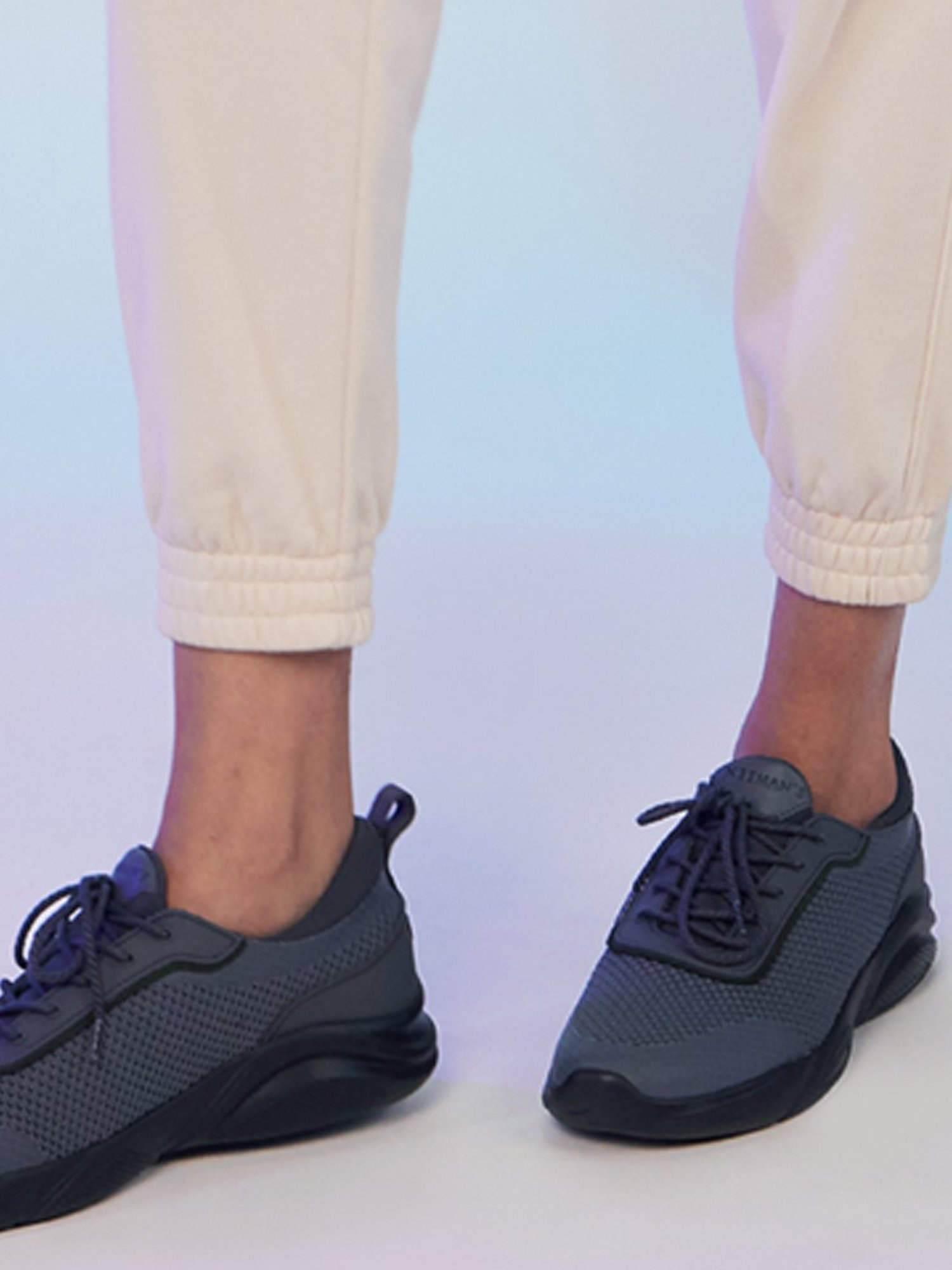 Neemans Men's Sole Max Grey Running Shoes