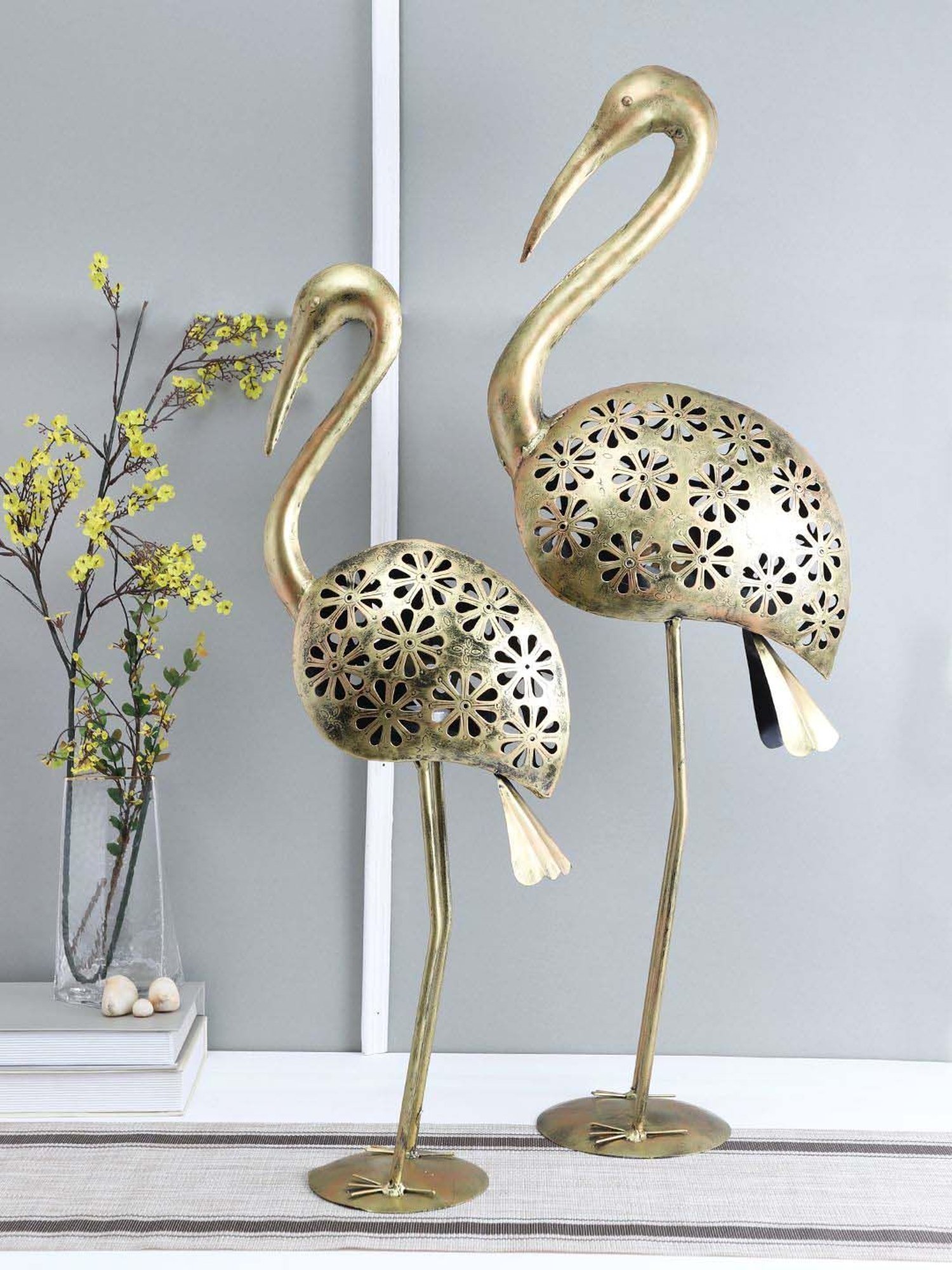 Aapno Rajasthan Golden Metal Bagula Light Jali - Set of 2