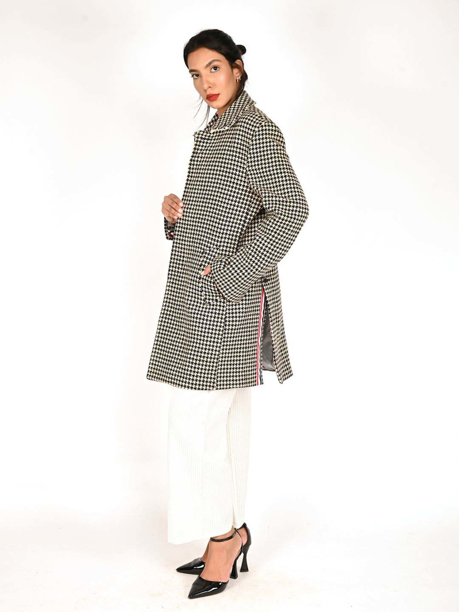 Odette Black Self Pattern Jacket