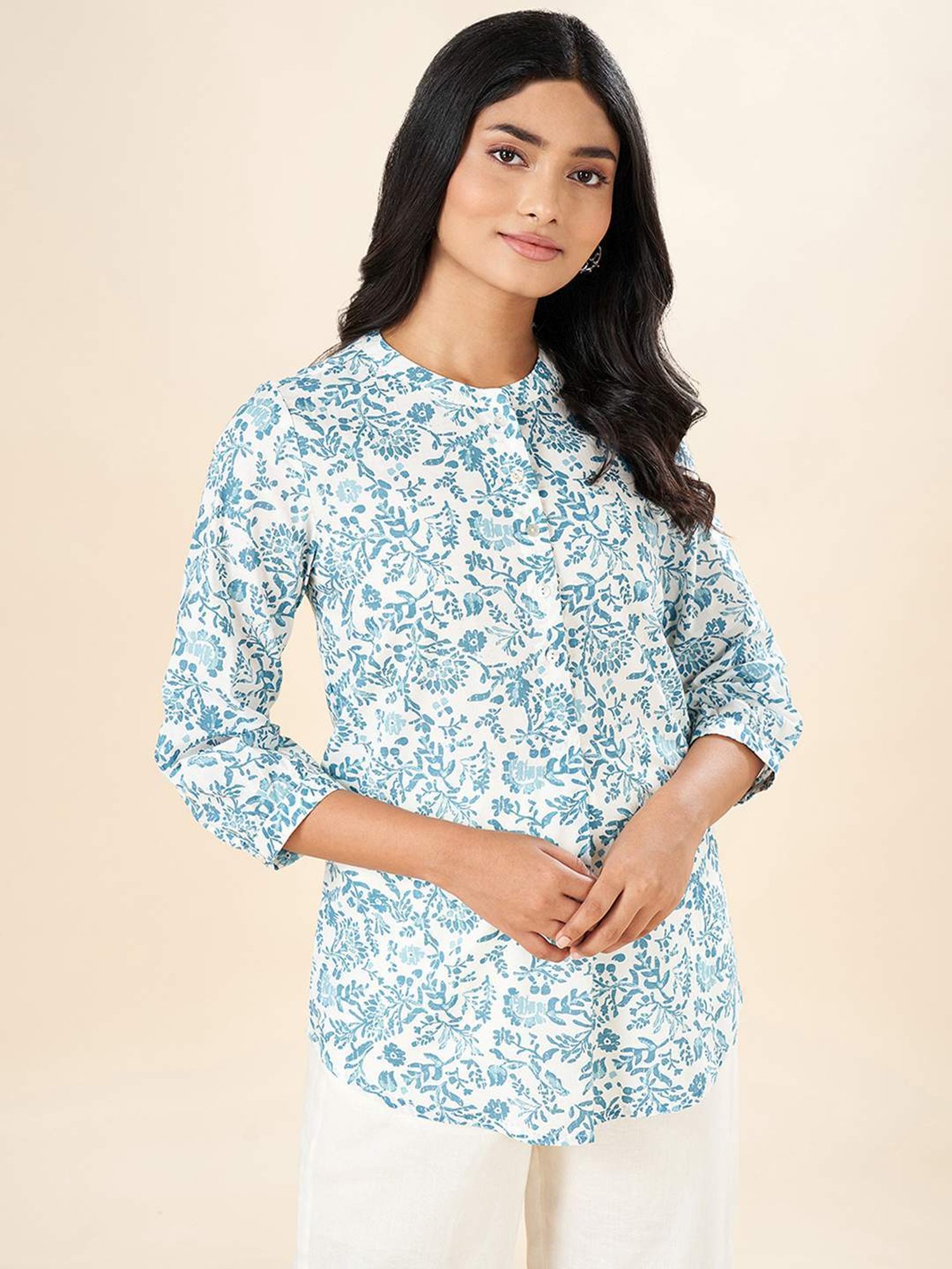 Akkriti by Pantaloons White Floral Print Tunic