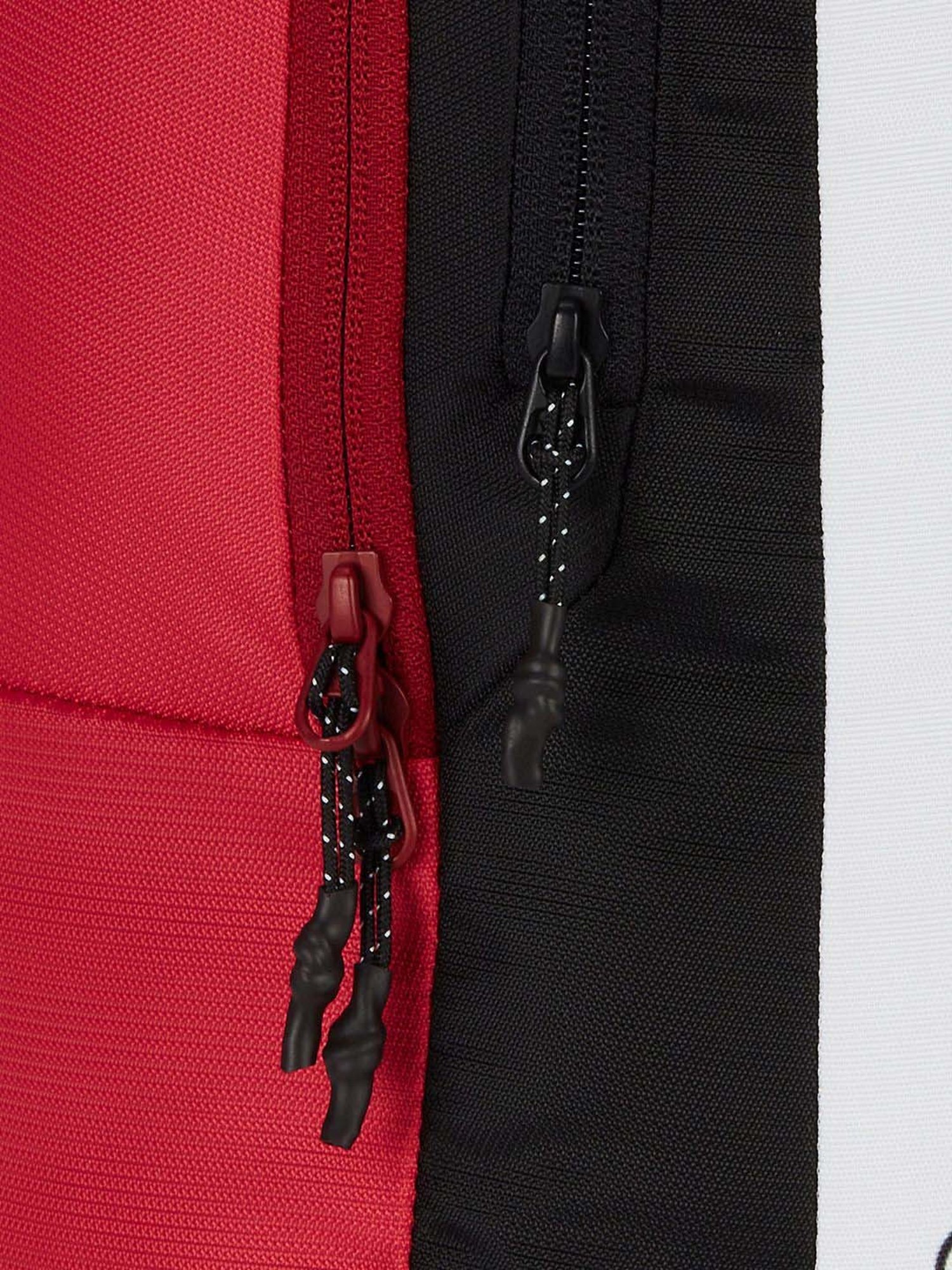 Wiki Wiki Champ_2 15 Ltrs Red Medium Backpack