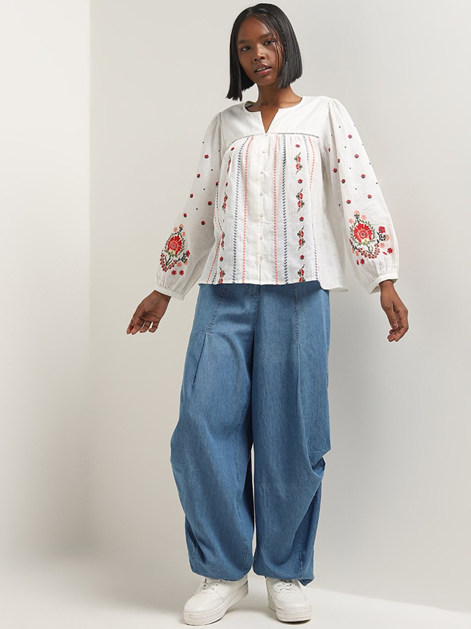 Bombay Paisley by Westside White Floral Embroidered Cotton Blouse