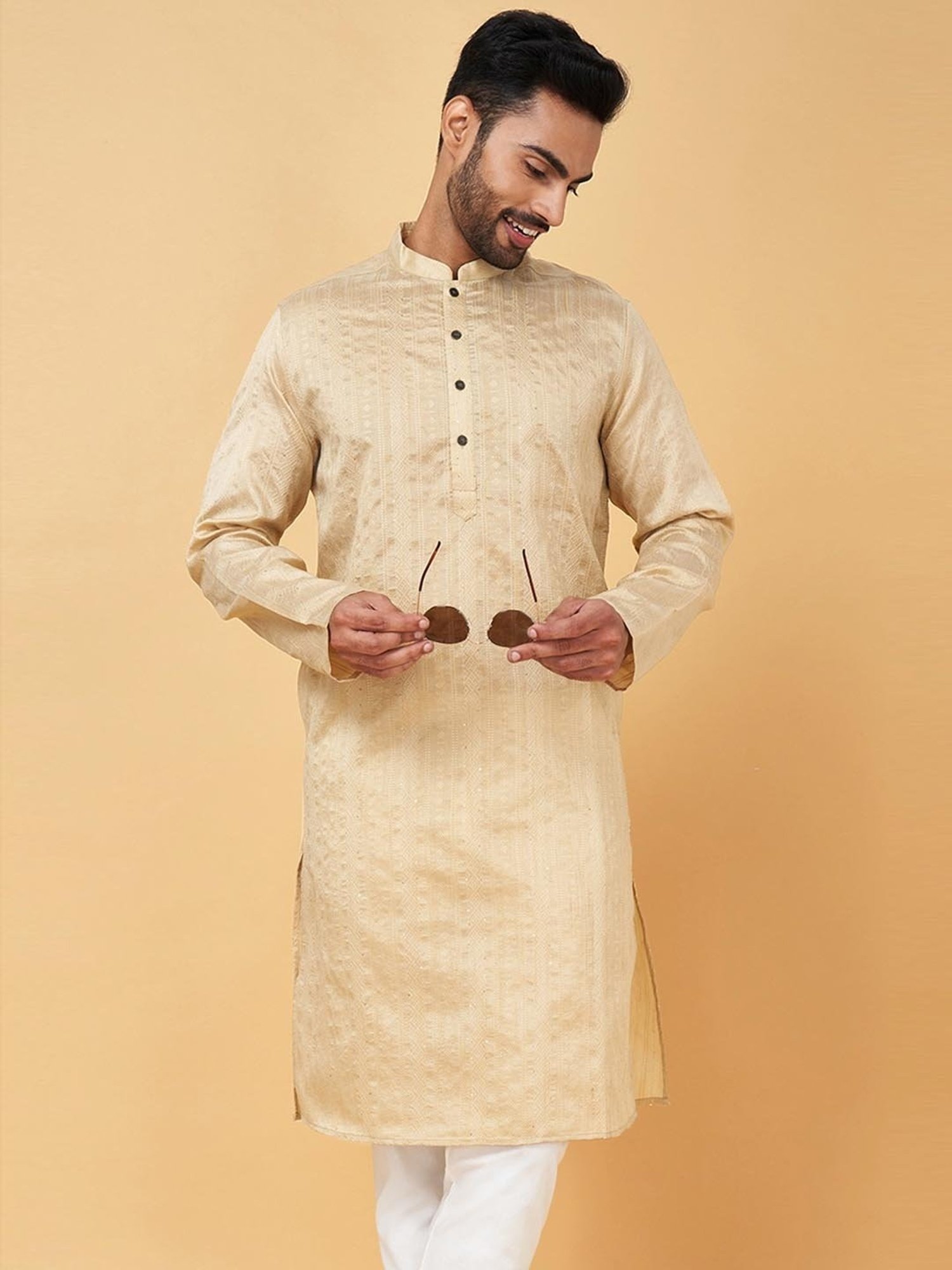 Indus Route by Pantaloons Gold Regular Fit Embroidered Kurta