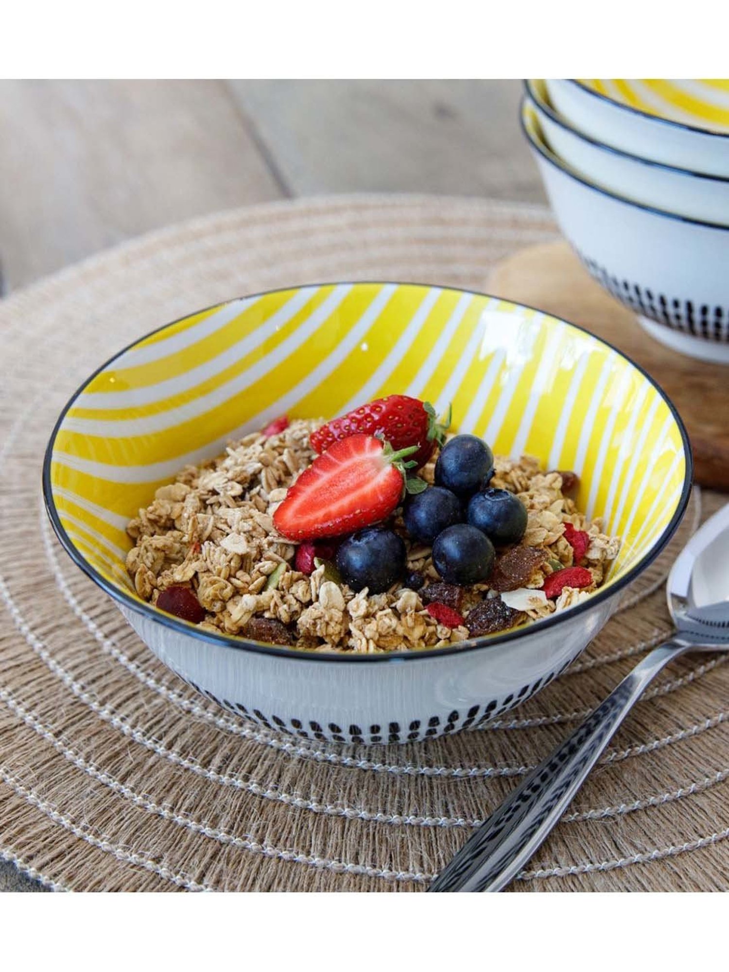 KitchenCraft Moroccan Style White & Yellow Stoneware Bowl