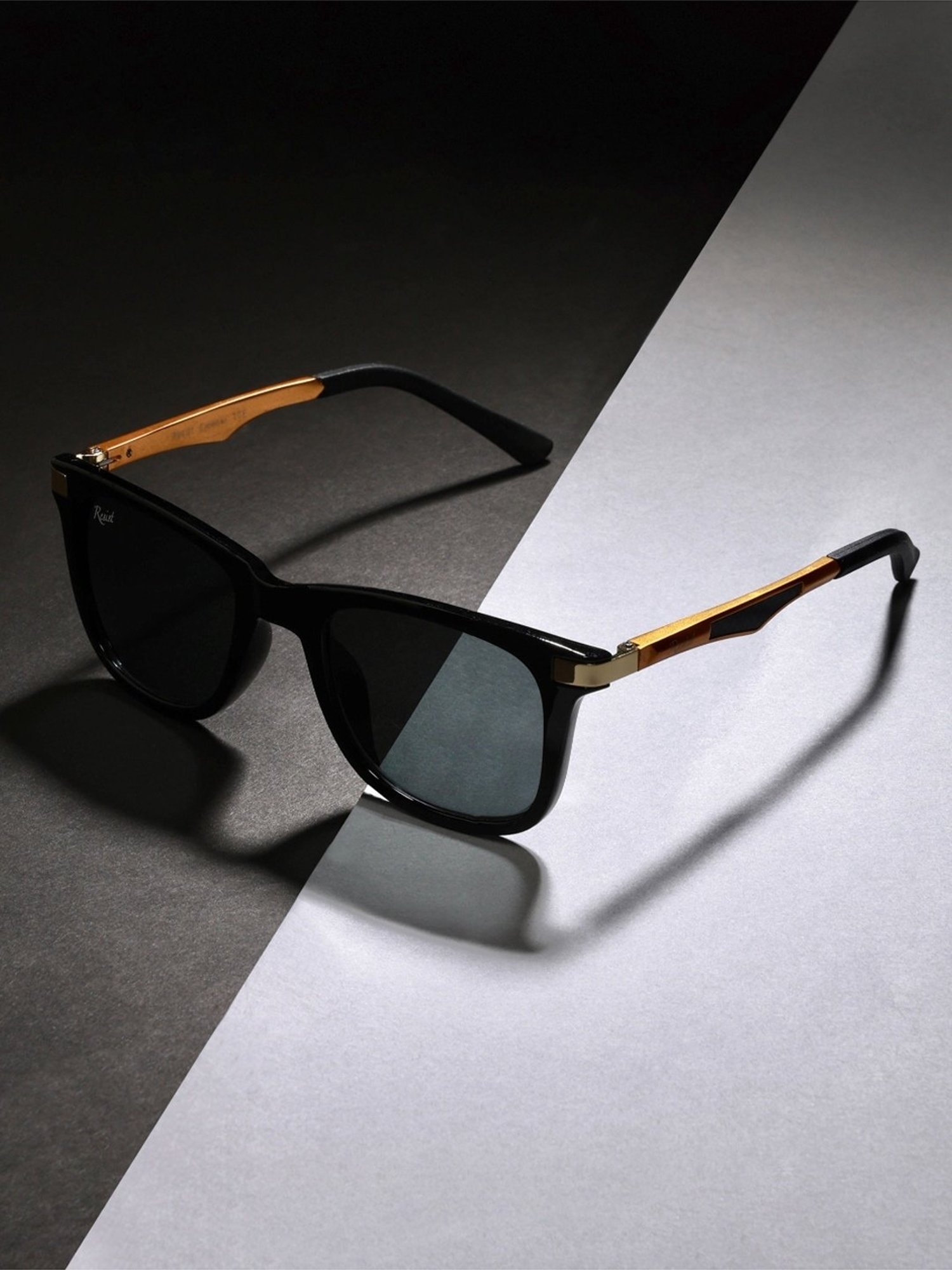 Resist Eyewear Black UV Protection Unisex Sunglasses