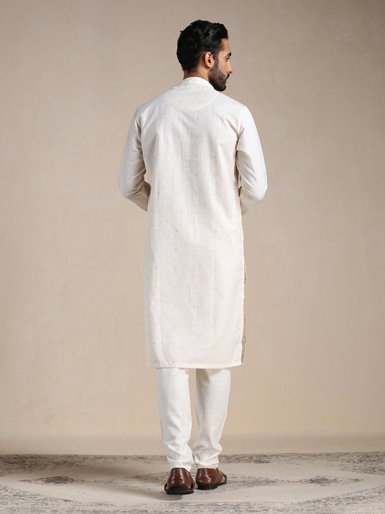 Manyavar Off White Regular Fit Self Design Kurta & Pyjama Set