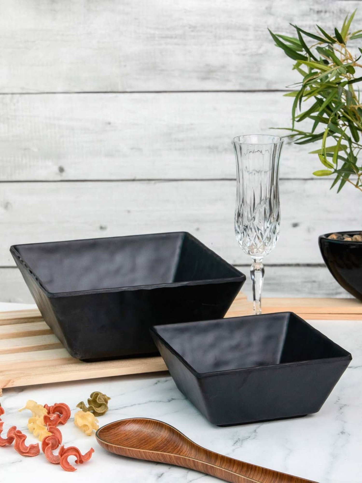 Servewell Hammered Black Melamine Square Matte 2 Serving Bowl