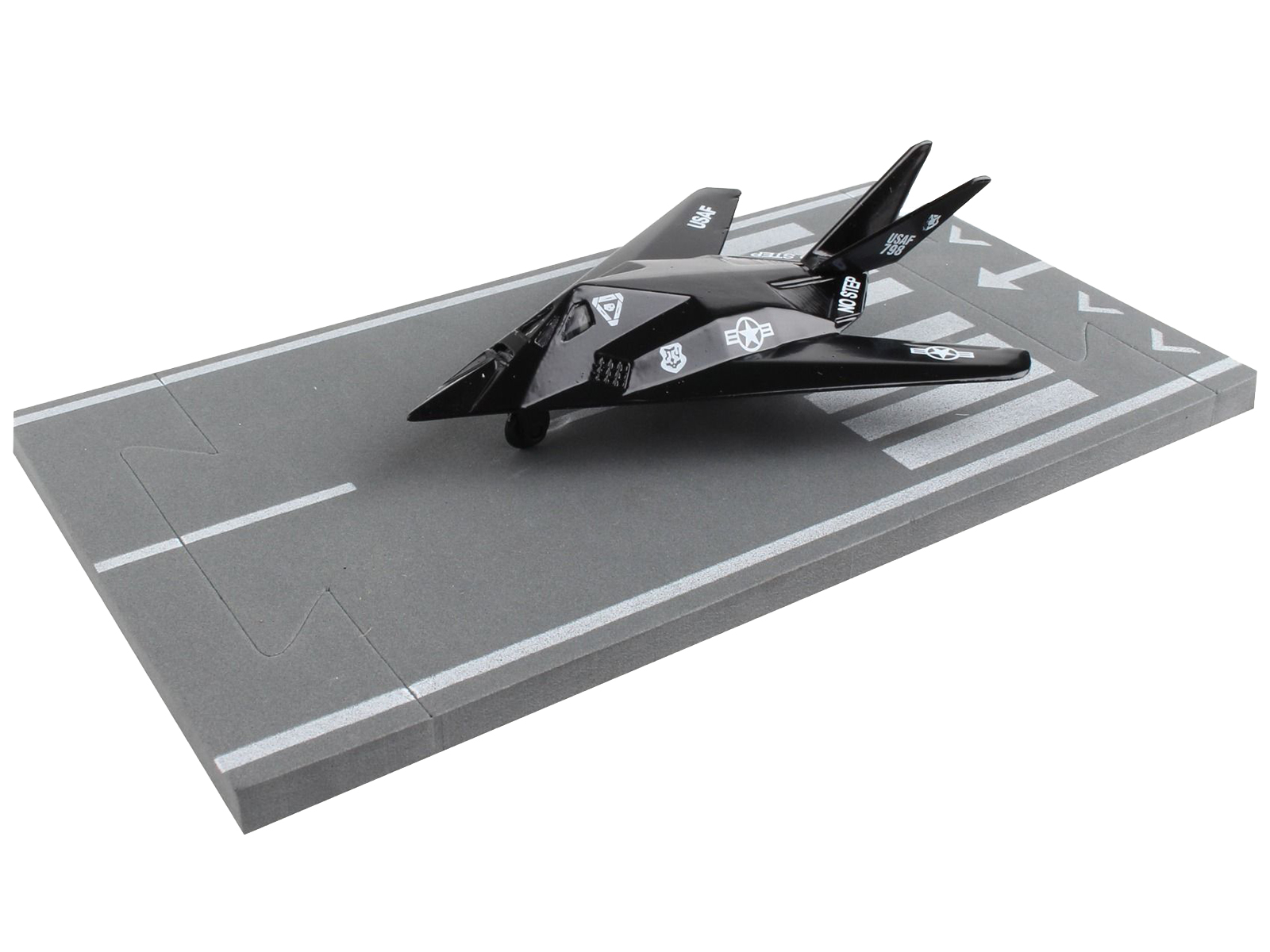 Grumman F-14 Tomcat Fighter Aircraft "VF-32 The Swordsmen" and Section D of USS Enterprise (CVN-65) Aircraft Carrier Display Deck "Legendary F-14 Tomcat" Series 1/200 Diecast Model by Forces of Valor