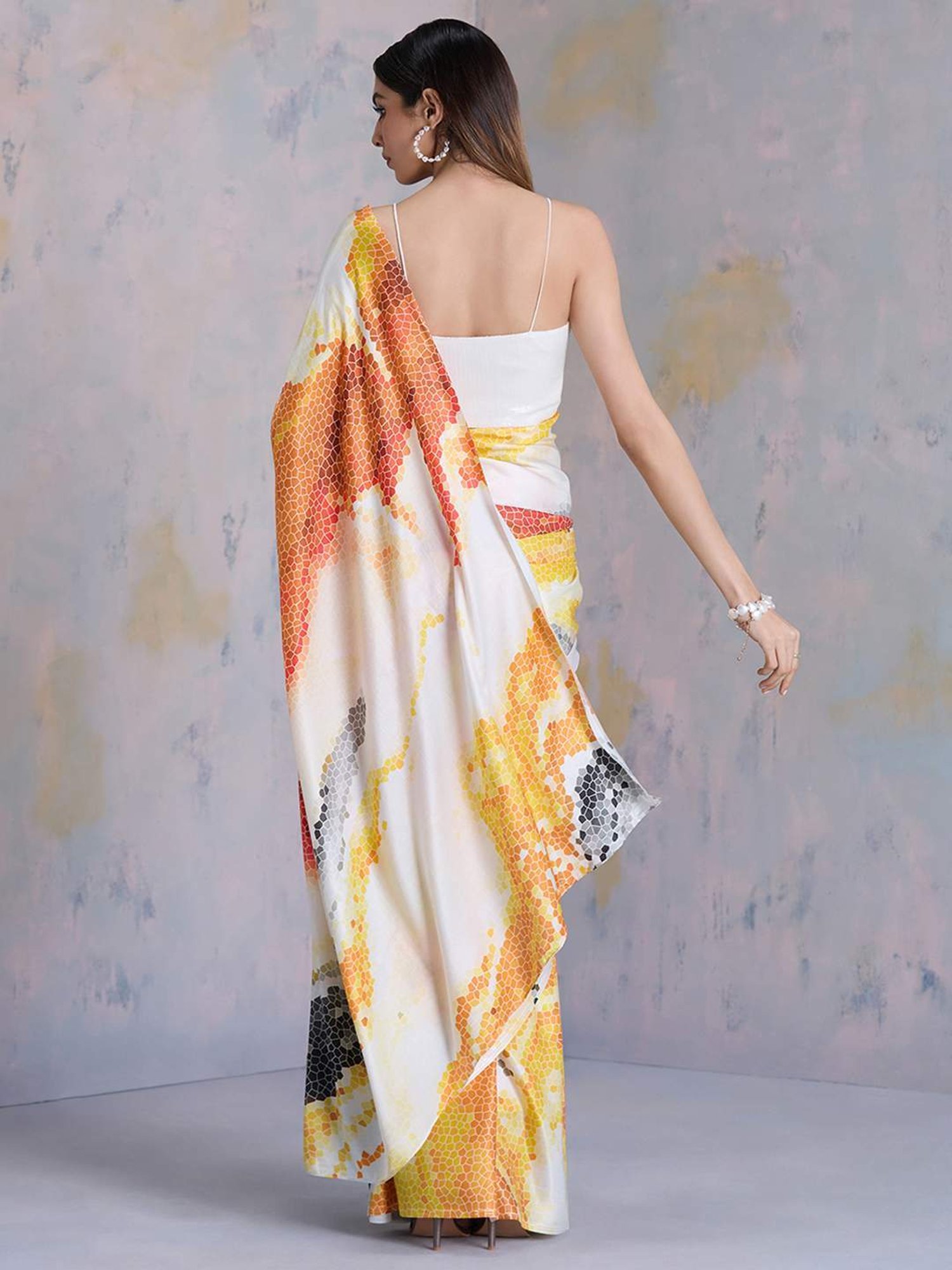 navyasa by liva Orange Printed Saree With Unstitched Blouse