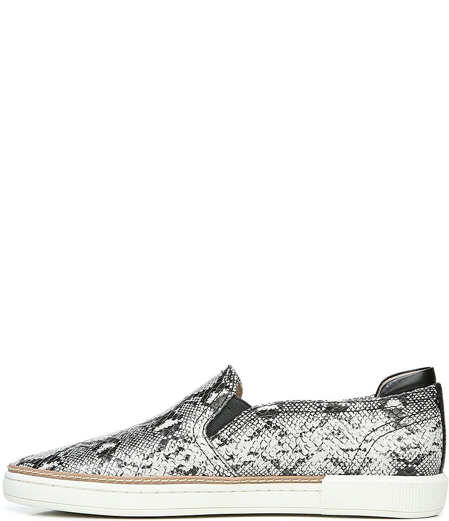 Trotters Kiera Suede Kitten Heel Pumps