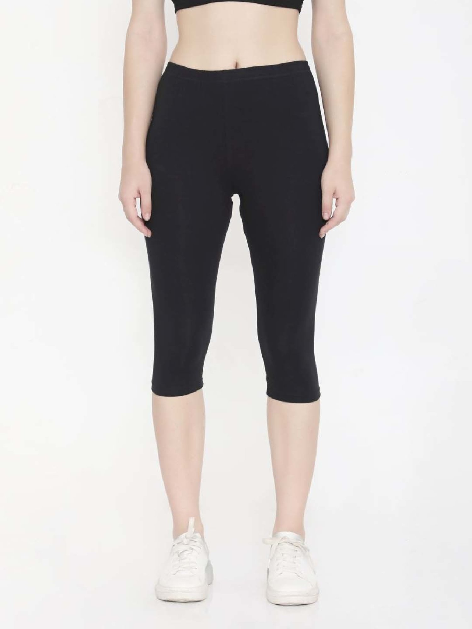 FEELINGS Black Cotton Plain Capris
