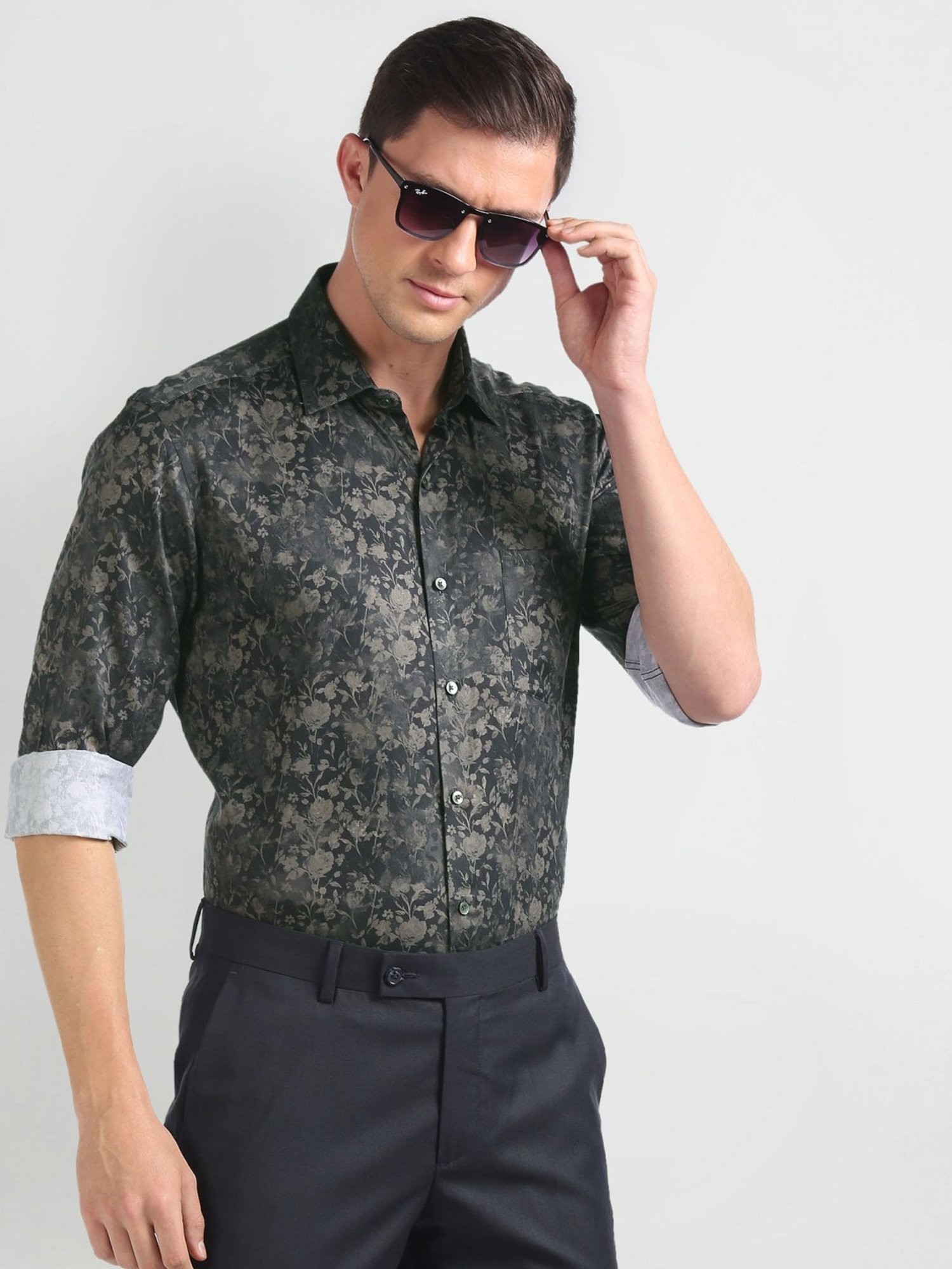 Arrow Navy Blue Cotton Slim Fit Printed Shirt