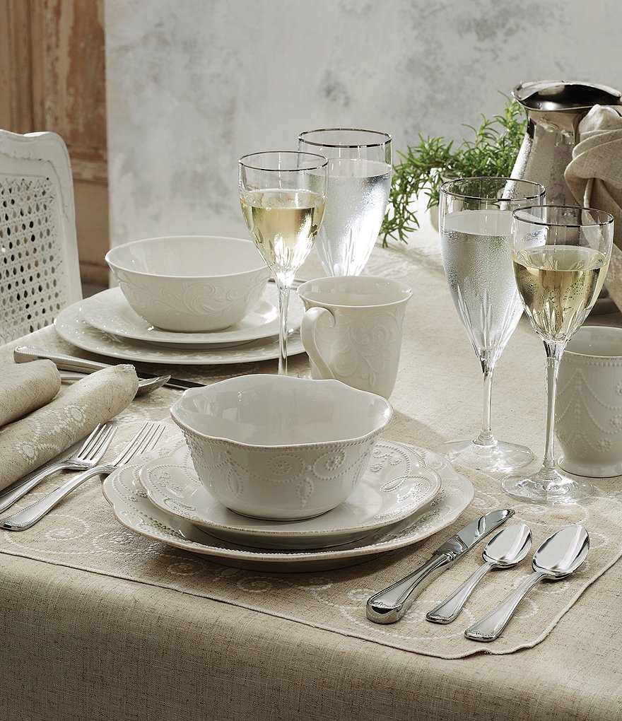 Lenox French Perle Scroll Round Placemat