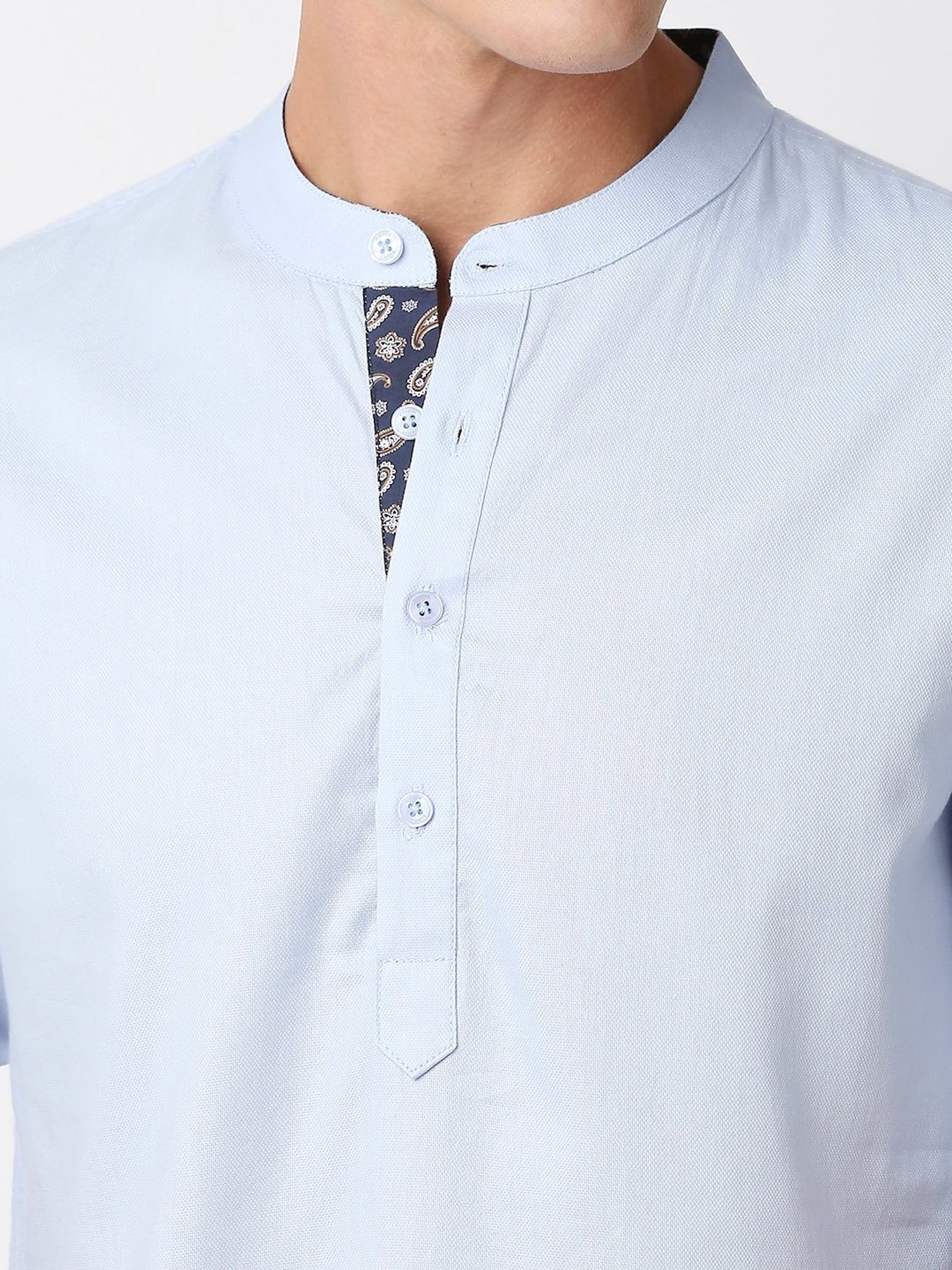 SOLEMIO Sky Blue Slim Fit Shirt