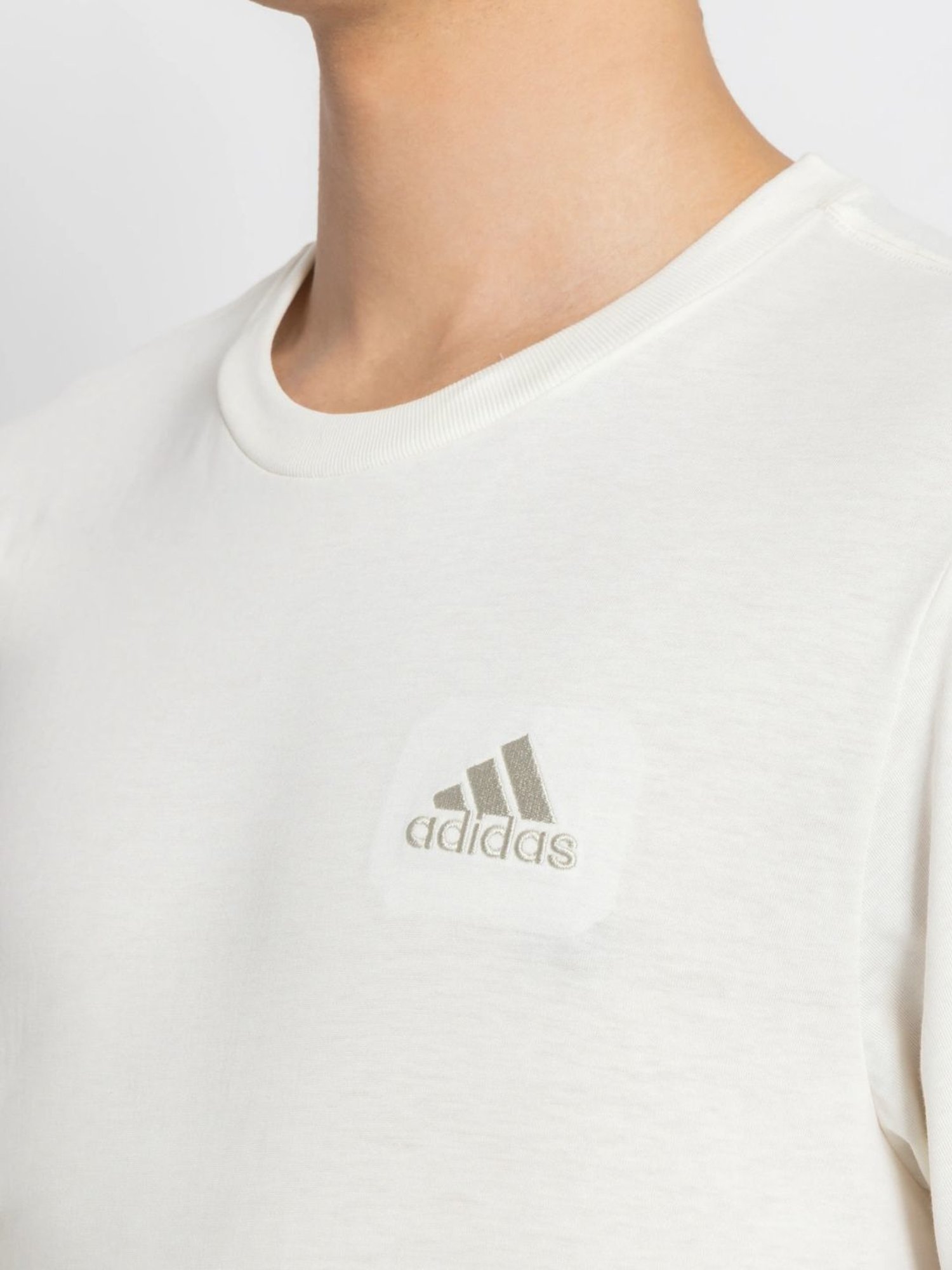 Adidas Off White Regular Fit T-Shirt