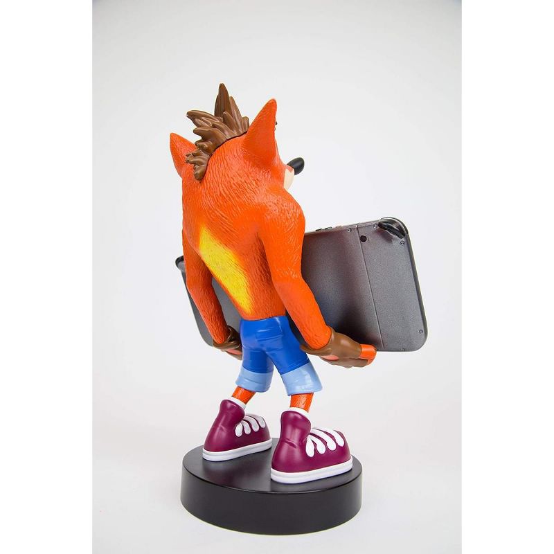 Exquisite Gaming Crash Bandicoot Cable Guys XL 12-Inch Phone & Controller Holder