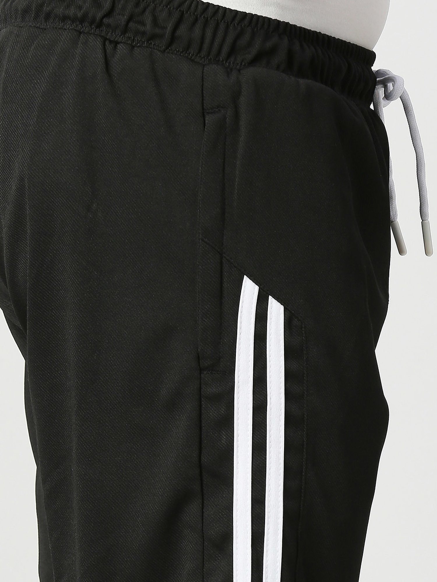 Fitz Black Slim Fit Striped Shorts