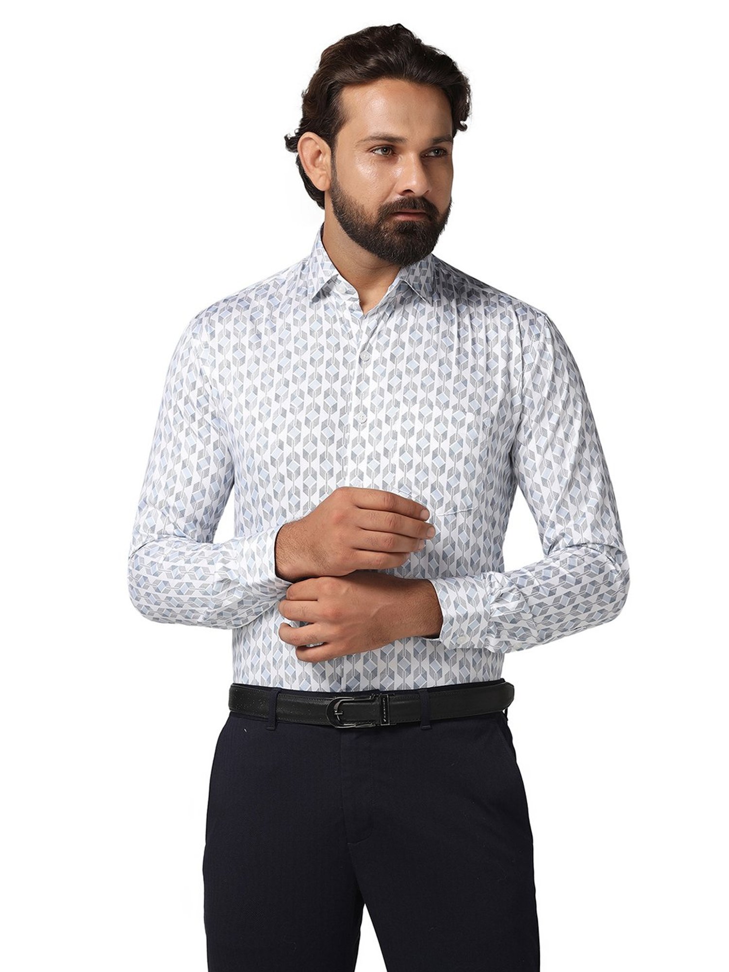 TAHVO White Slim Fit Printed Shirt